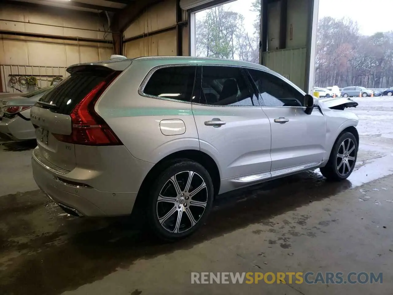 3 fotografías del automóvil dañado YV4102DL1M1883026 VOLVO XC60 2021