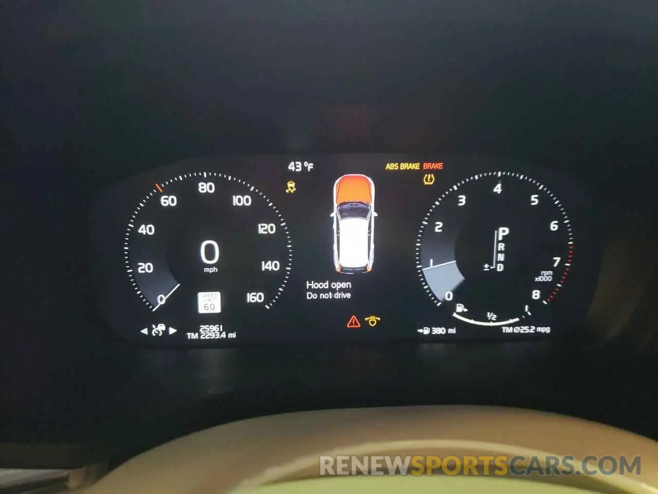9 fotografías del automóvil dañado YV4102DL1M1883026 VOLVO XC60 2021