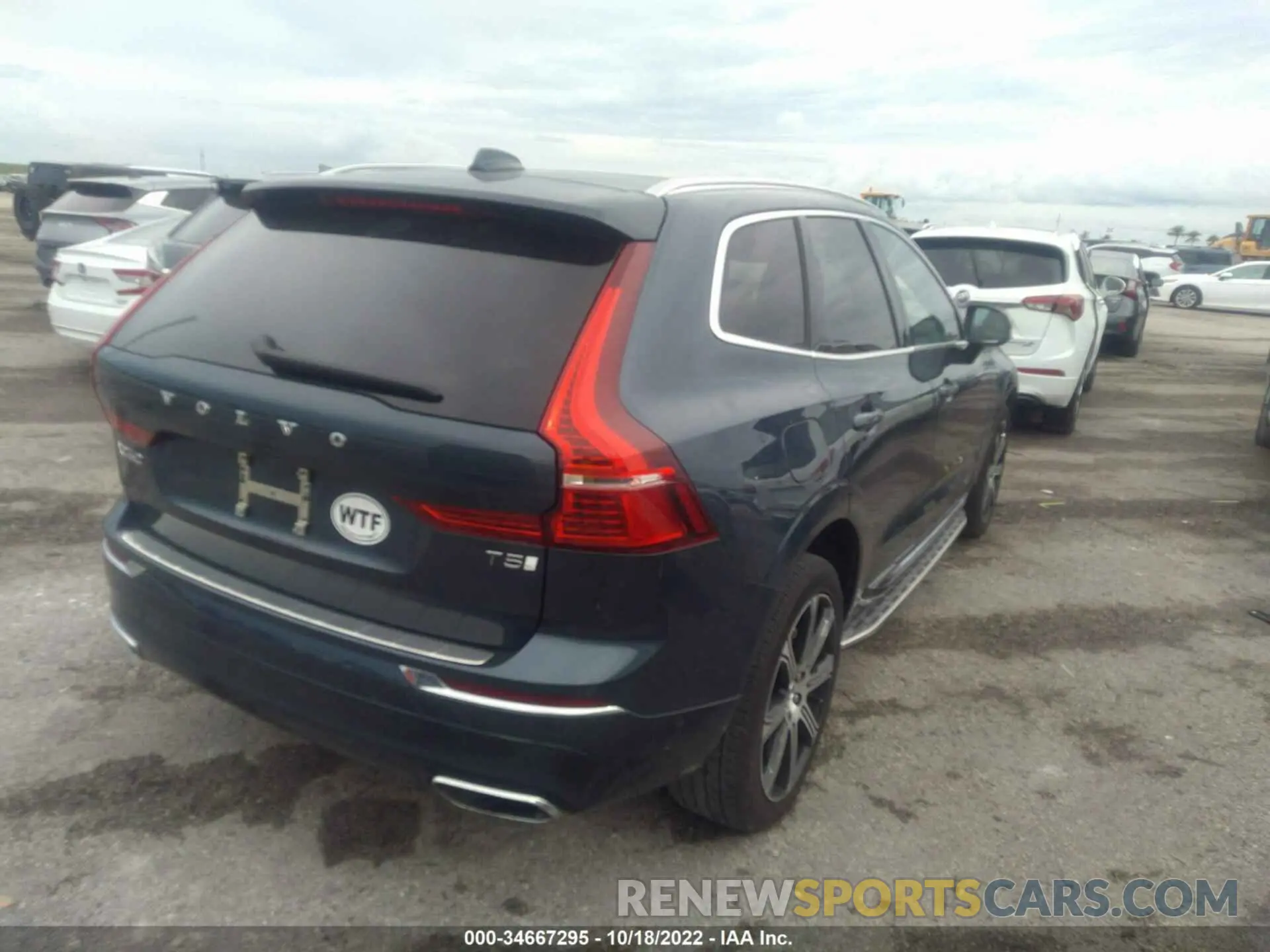 4 fotografías del automóvil dañado YV4102DL4M1877060 VOLVO XC60 2021
