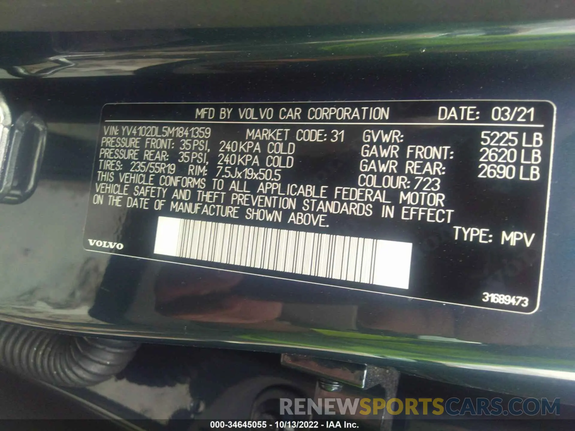 9 fotografías del automóvil dañado YV4102DL5M1841359 VOLVO XC60 2021
