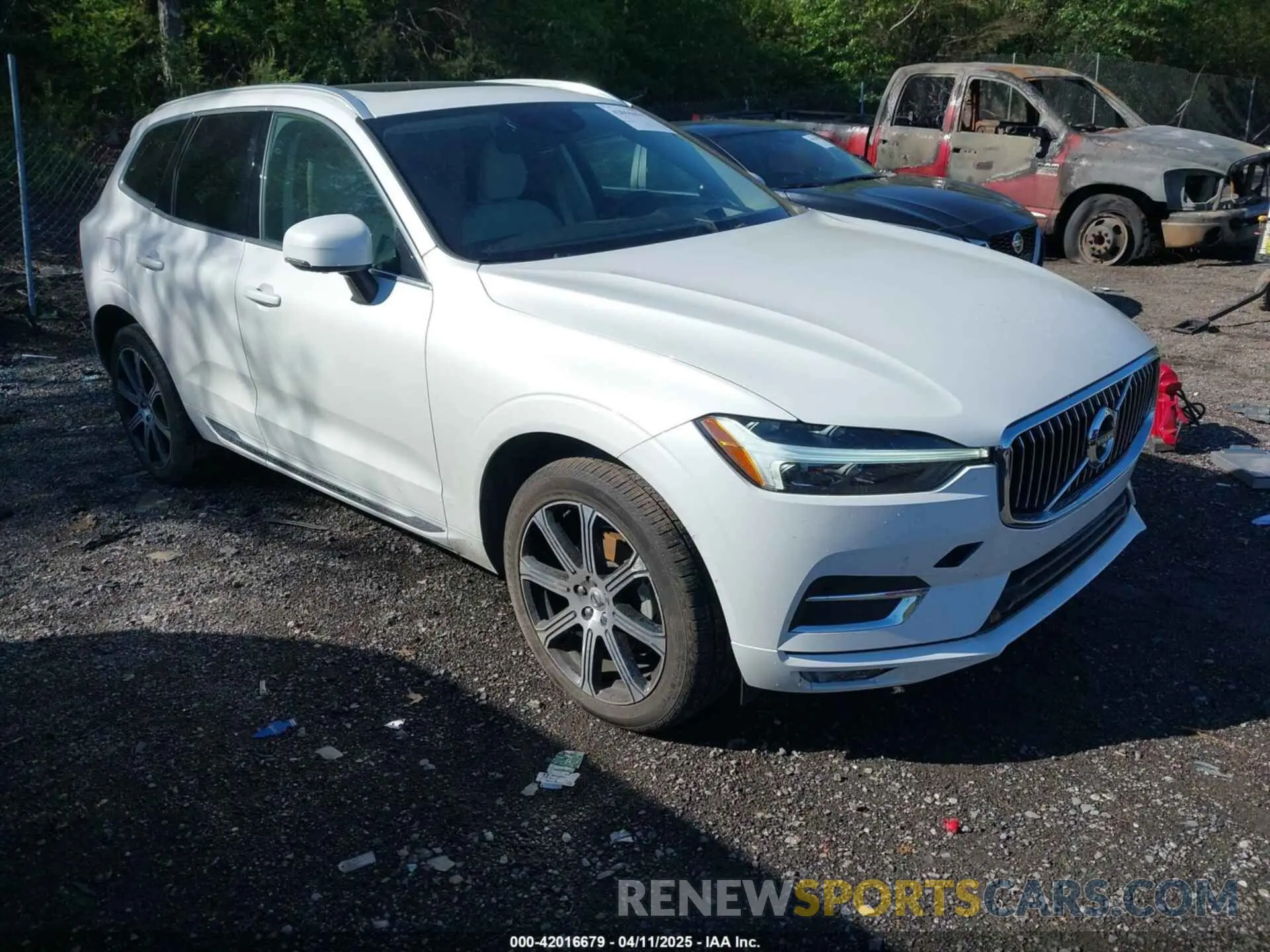 1 fotografías del automóvil dañado YV4102DL7M1814289 VOLVO XC60 2021