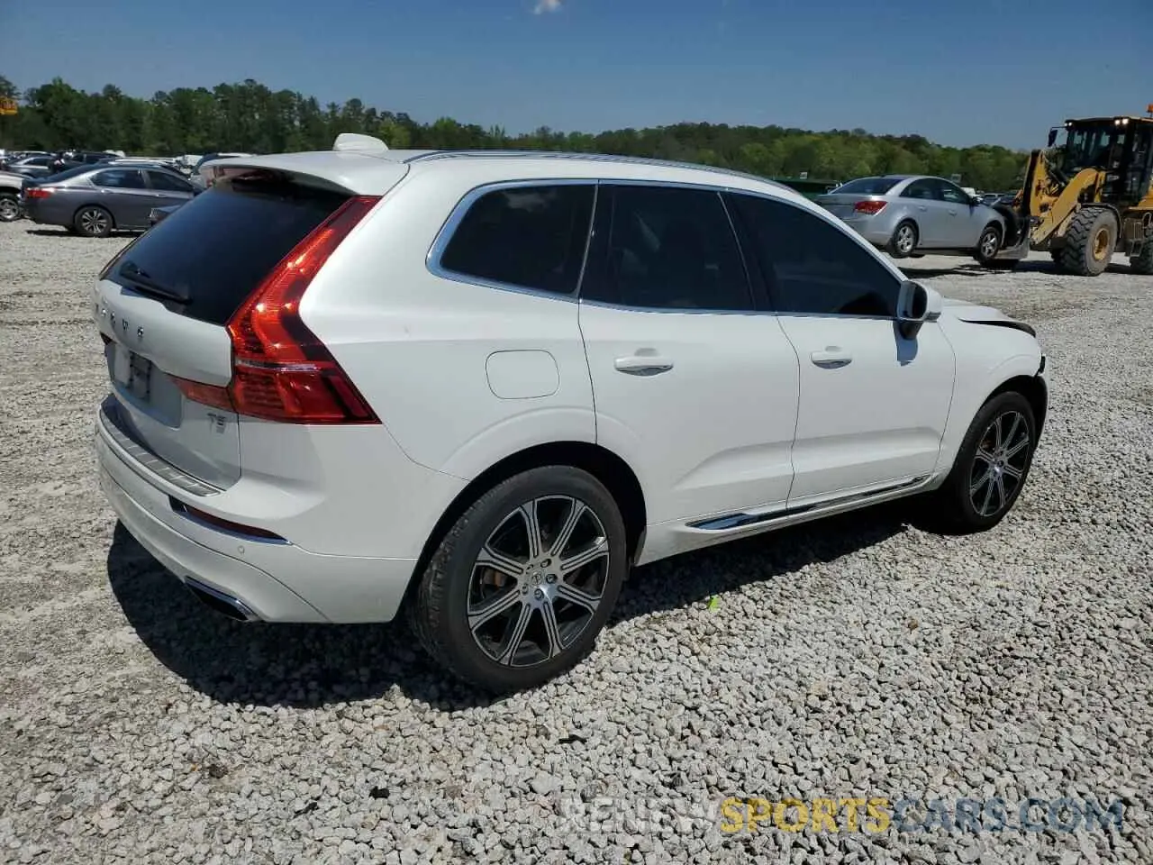 3 fotografías del automóvil dañado YV4102DL8M1688721 VOLVO XC60 2021