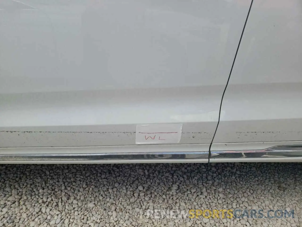 9 fotografías del automóvil dañado YV4102DL8M1732183 VOLVO XC60 2021