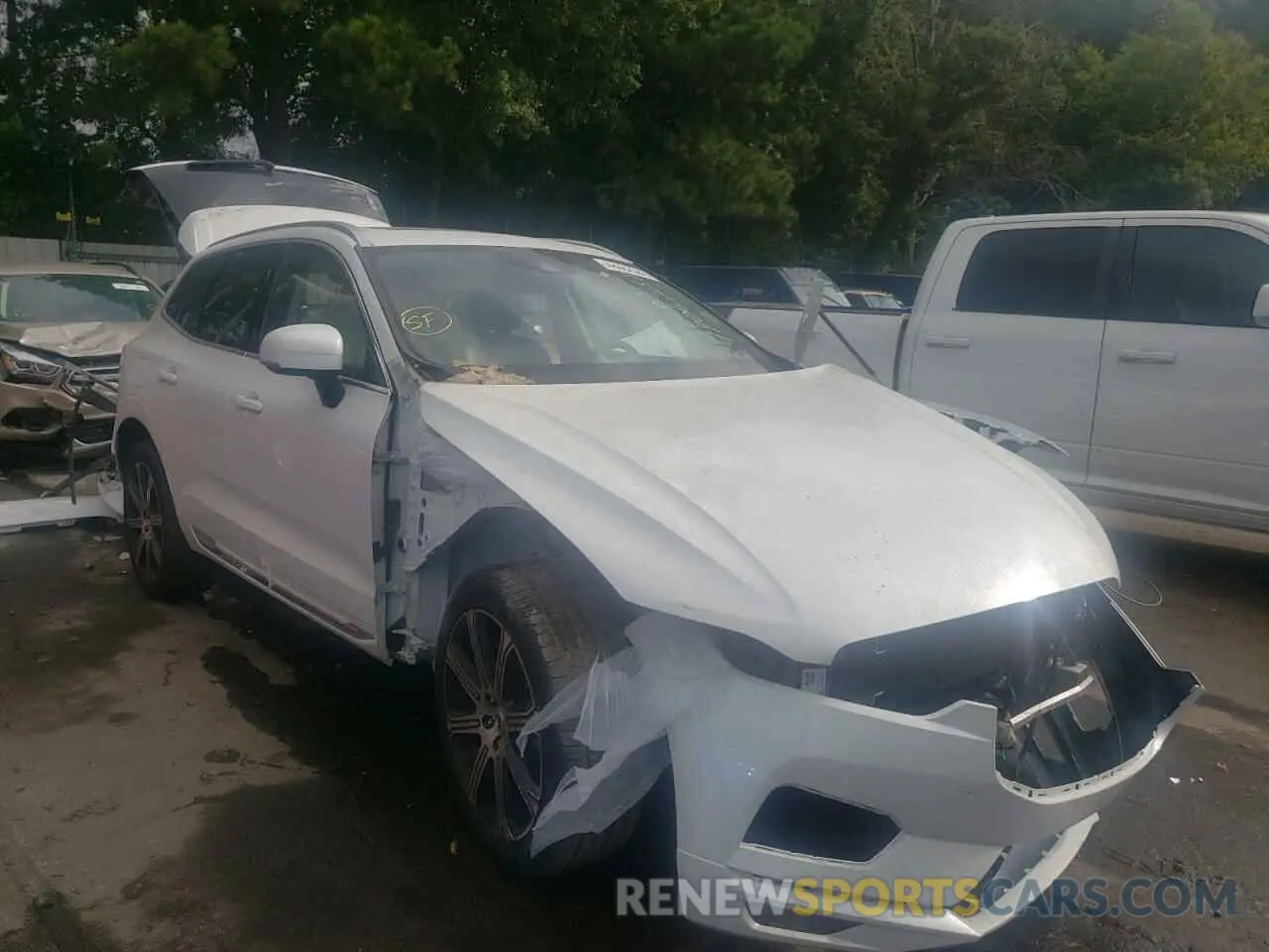 1 fotografías del automóvil dañado YV4102DL9M1686332 VOLVO XC60 2021