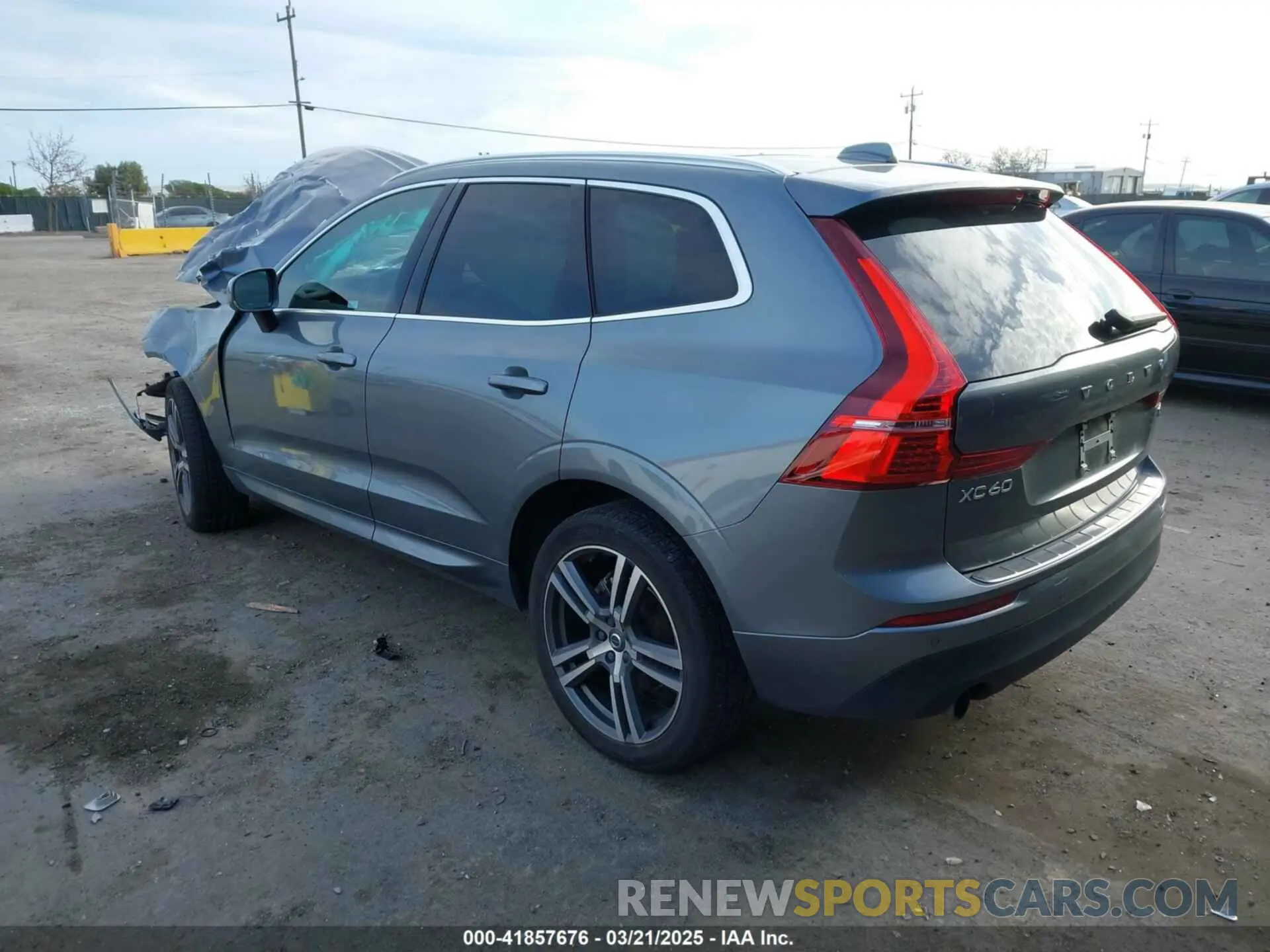 3 fotografías del automóvil dañado YV4102RK1M1715757 VOLVO XC60 2021