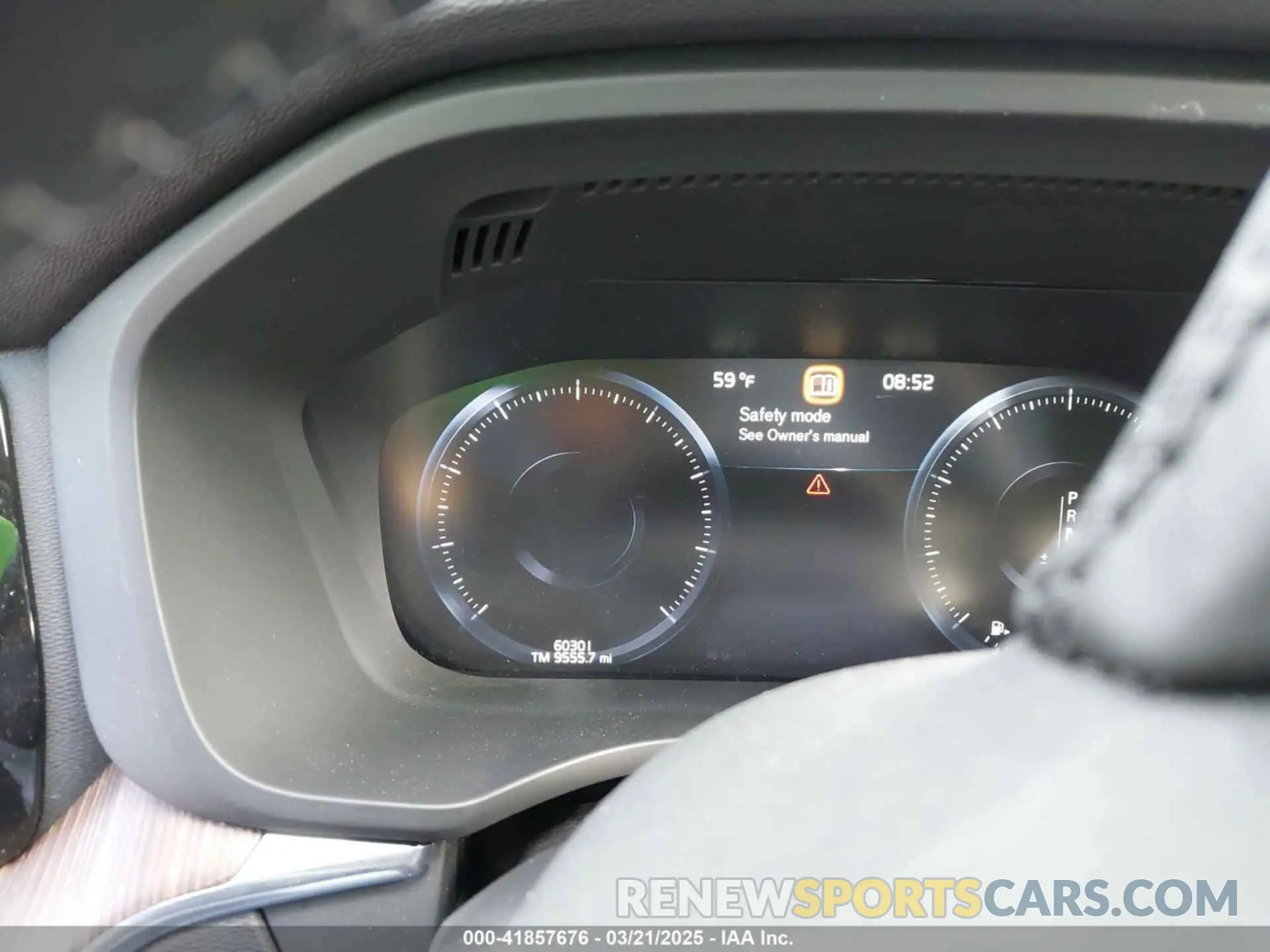 7 fotografías del automóvil dañado YV4102RK1M1715757 VOLVO XC60 2021