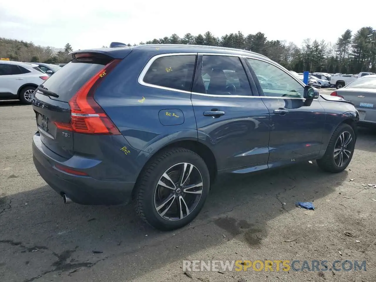 3 fotografías del automóvil dañado YV4102RKXM1822323 VOLVO XC60 2021