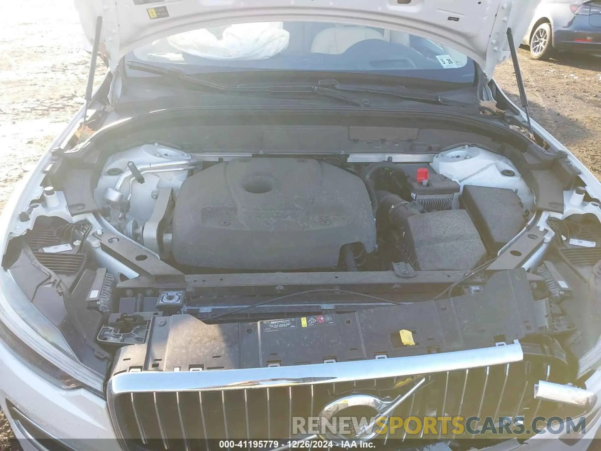 10 fotografías del automóvil dañado YV4102RL1M1821540 VOLVO XC60 2021