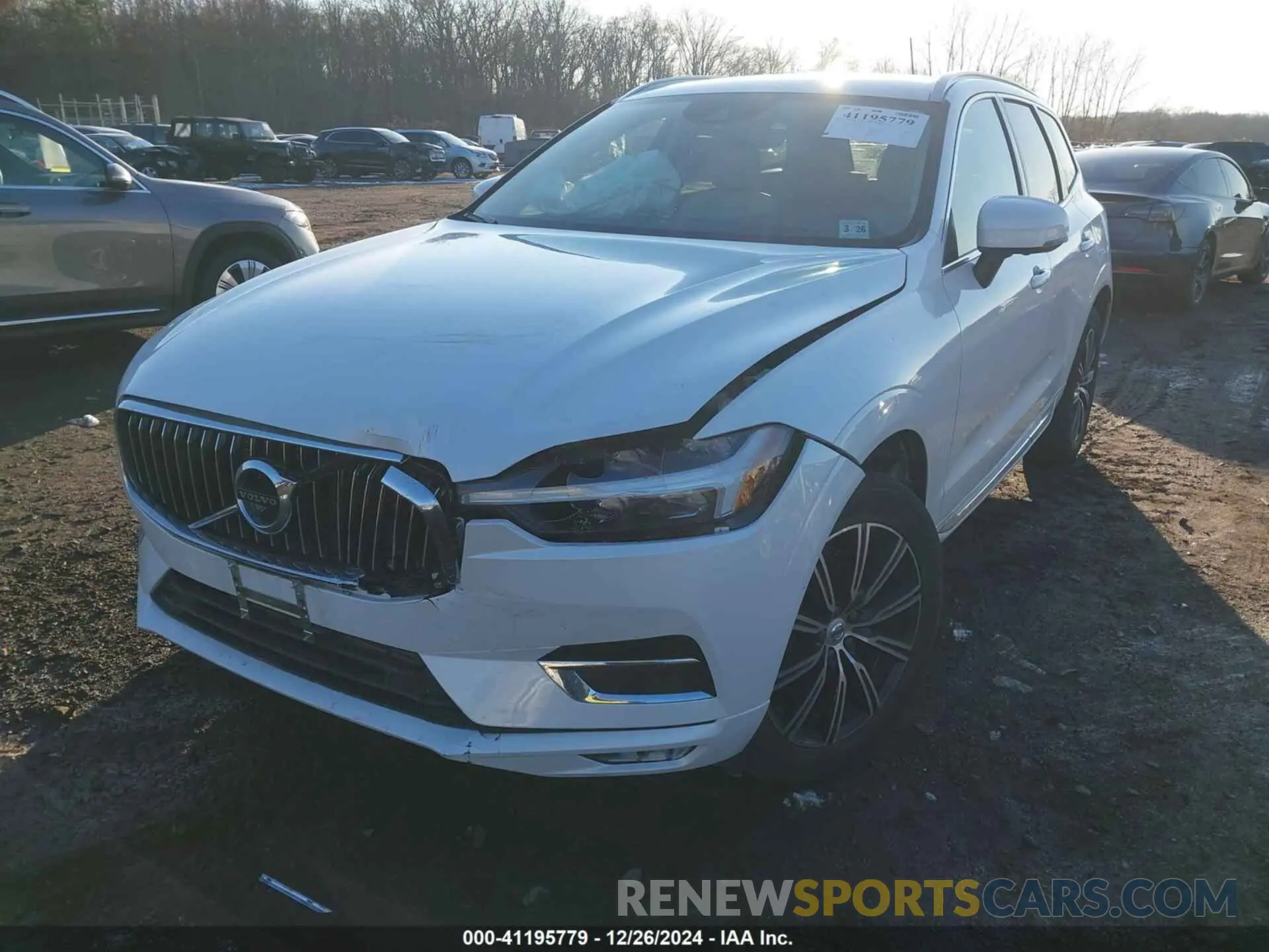 6 fotografías del automóvil dañado YV4102RL1M1821540 VOLVO XC60 2021