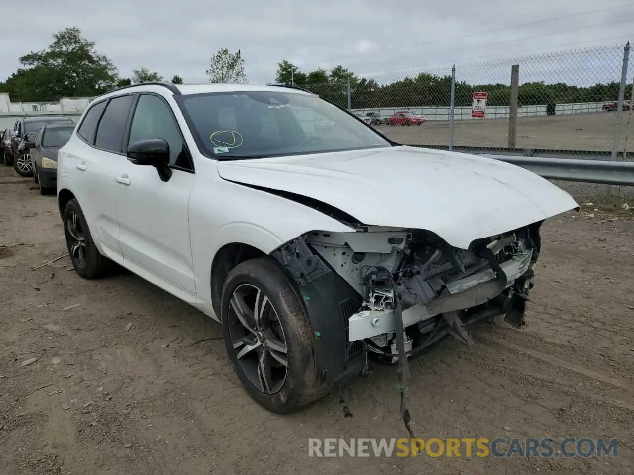 1 fotografías del automóvil dañado YV4102RM2M1695634 VOLVO XC60 2021