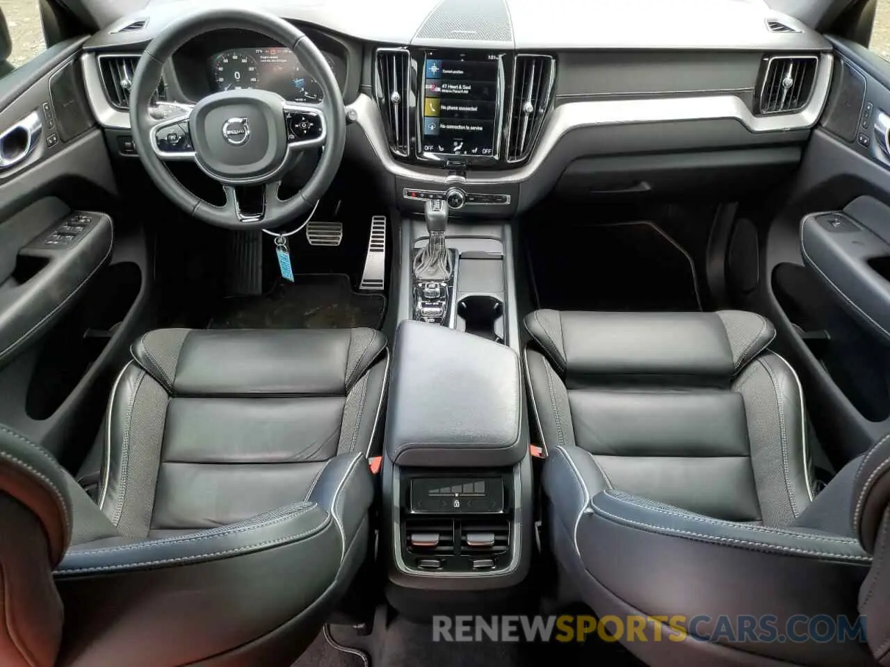 8 fotografías del automóvil dañado YV4102RM7M1881525 VOLVO XC60 2021