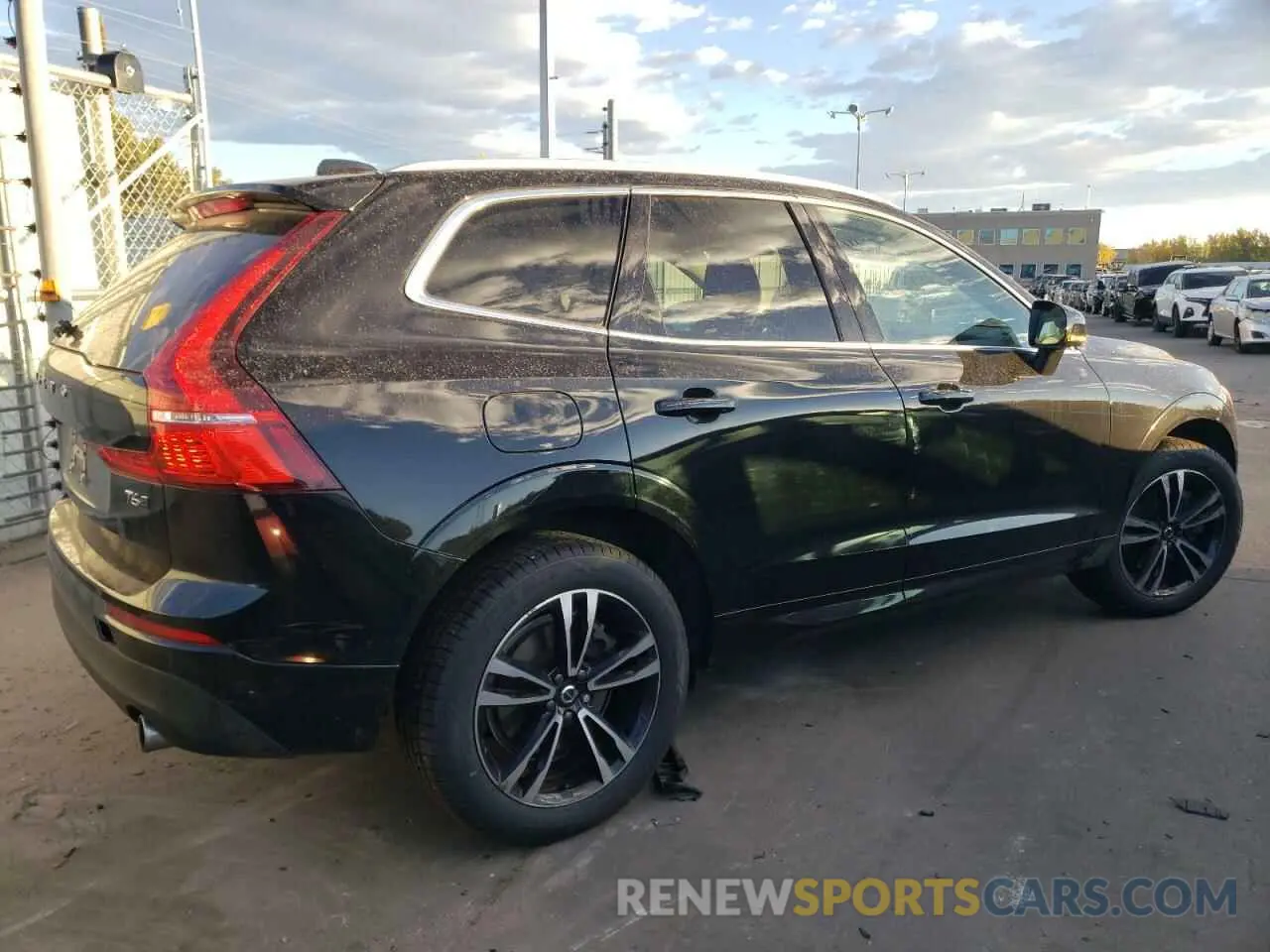 3 fotografías del automóvil dañado YV4A22RK4M1685809 VOLVO XC60 2021
