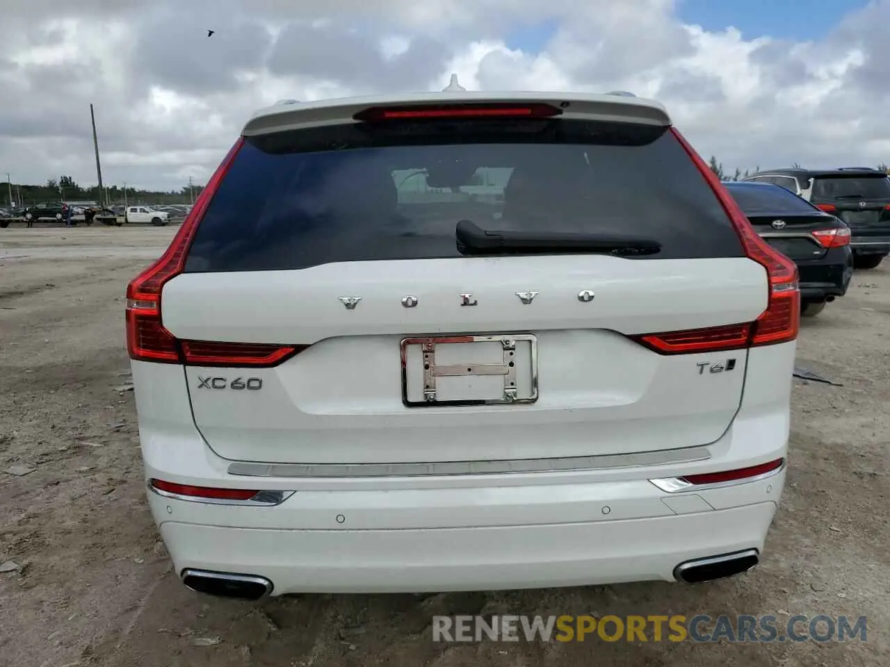 6 fotografías del automóvil dañado YV4A22RL7M1887276 VOLVO XC60 2021