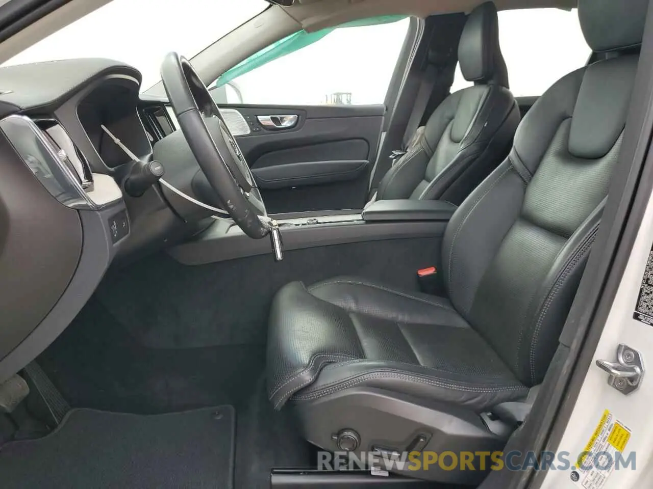 7 fotografías del automóvil dañado YV4A22RL7M1887276 VOLVO XC60 2021