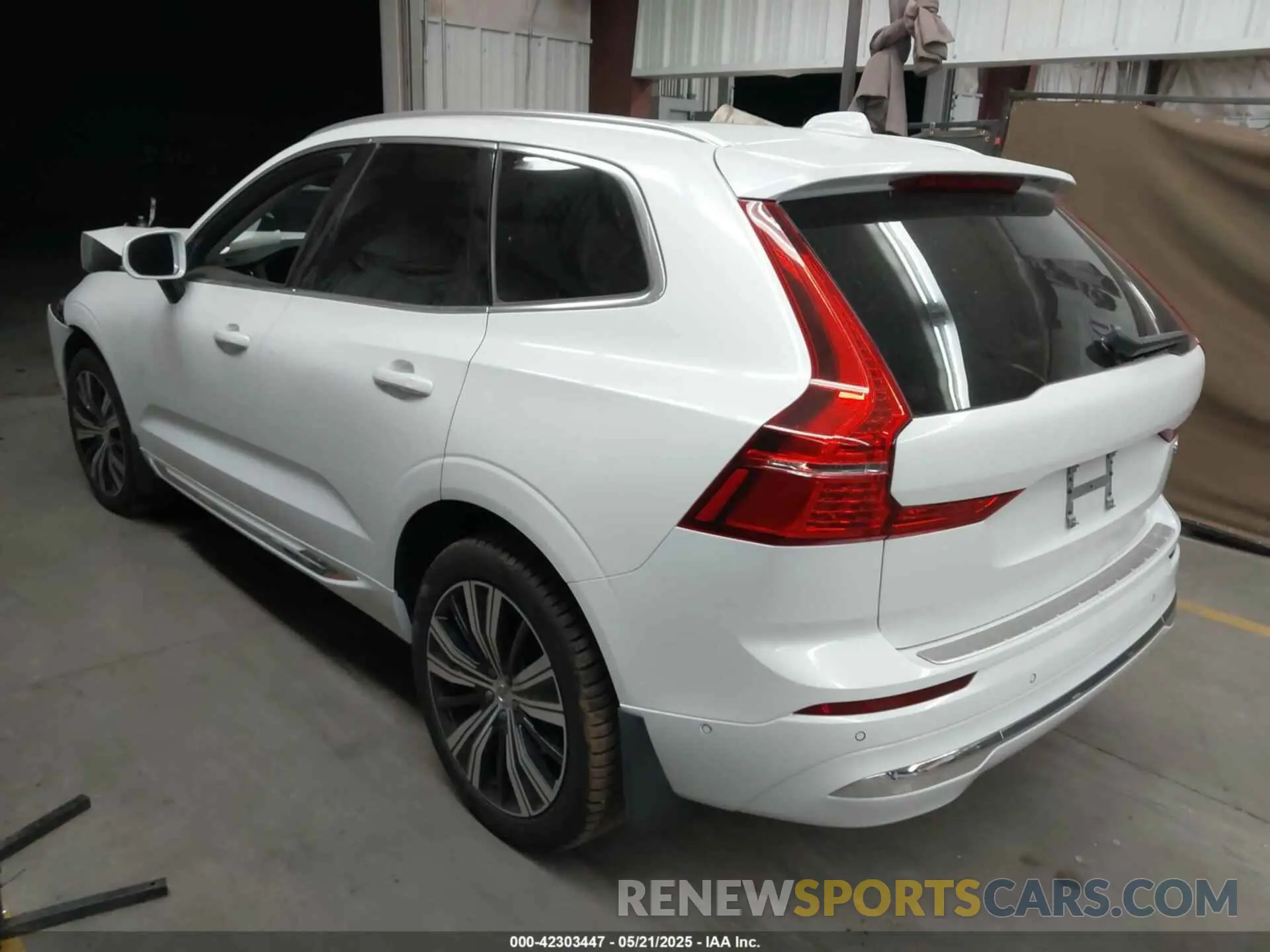 3 fotografías del automóvil dañado YV4062RL1N1947120 VOLVO XC60 2022
