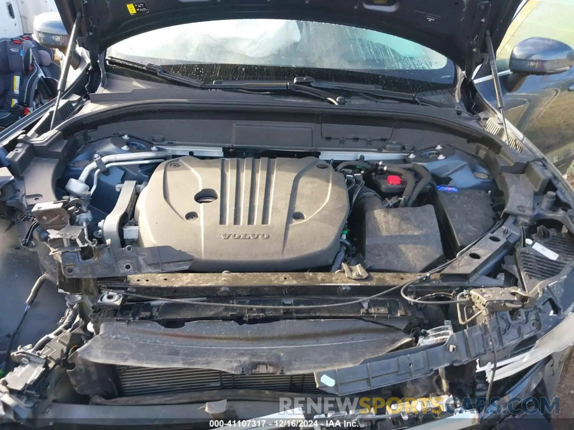 10 fotografías del automóvil dañado YV4L12DL5N1045752 VOLVO XC60 2022