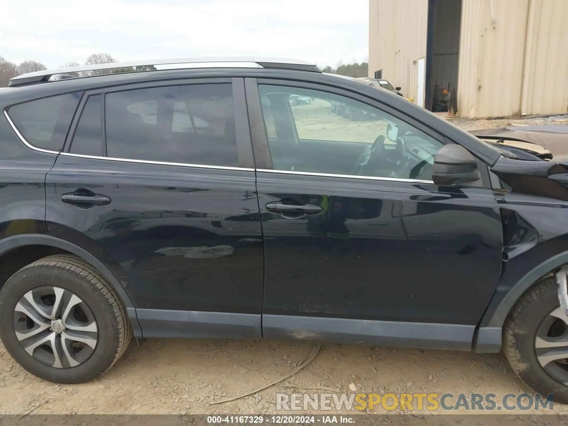 13 fotografías del automóvil dañado YV4L12RK9N1906642 VOLVO XC60 2022