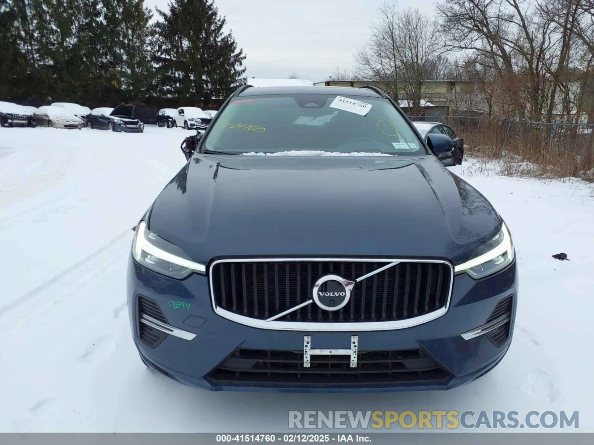 12 fotografías del automóvil dañado YV4L12RKXN1046721 VOLVO XC60 2022