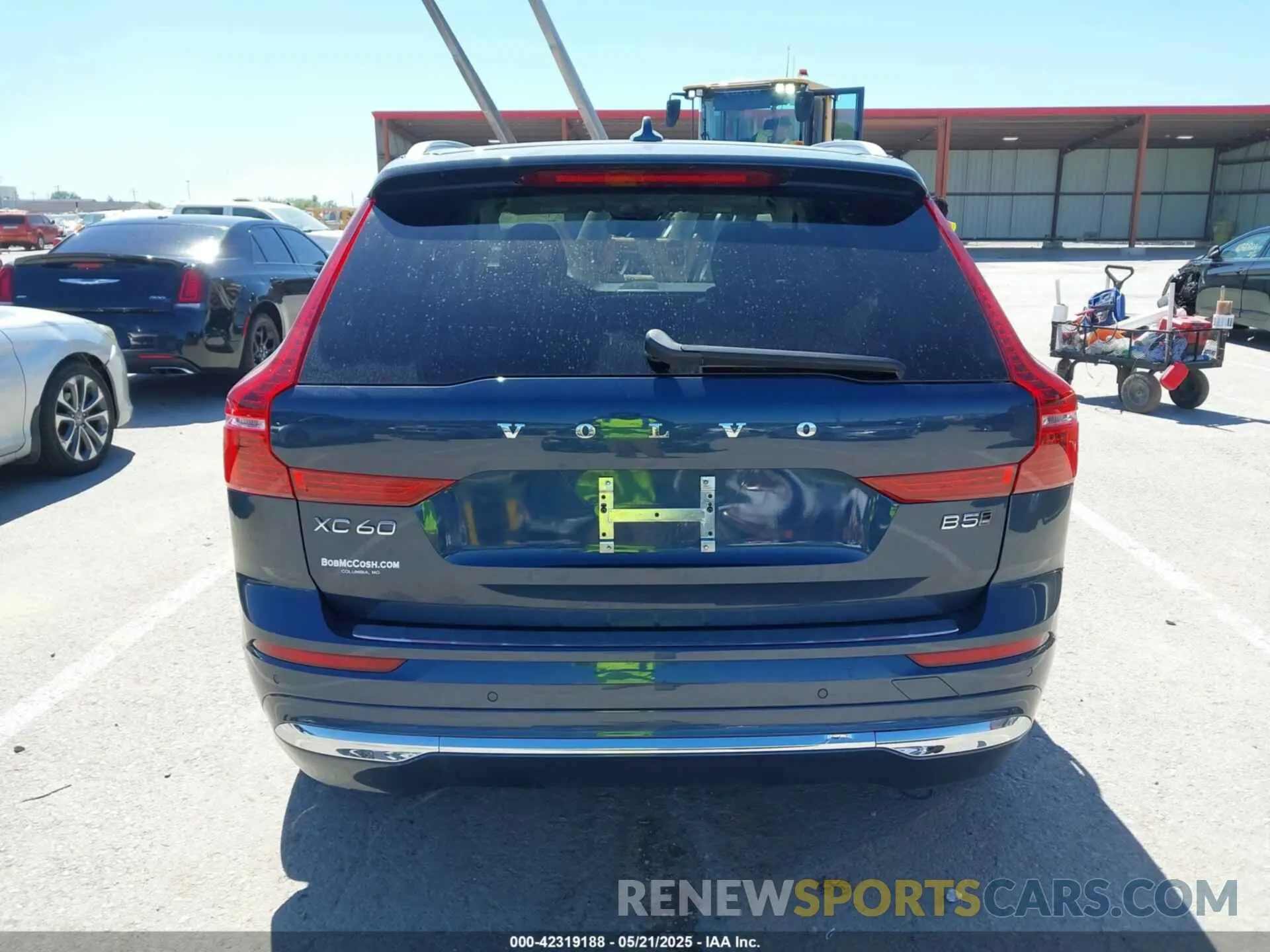 16 fotografías del automóvil dañado YV4L12RL9N1002850 VOLVO XC60 2022