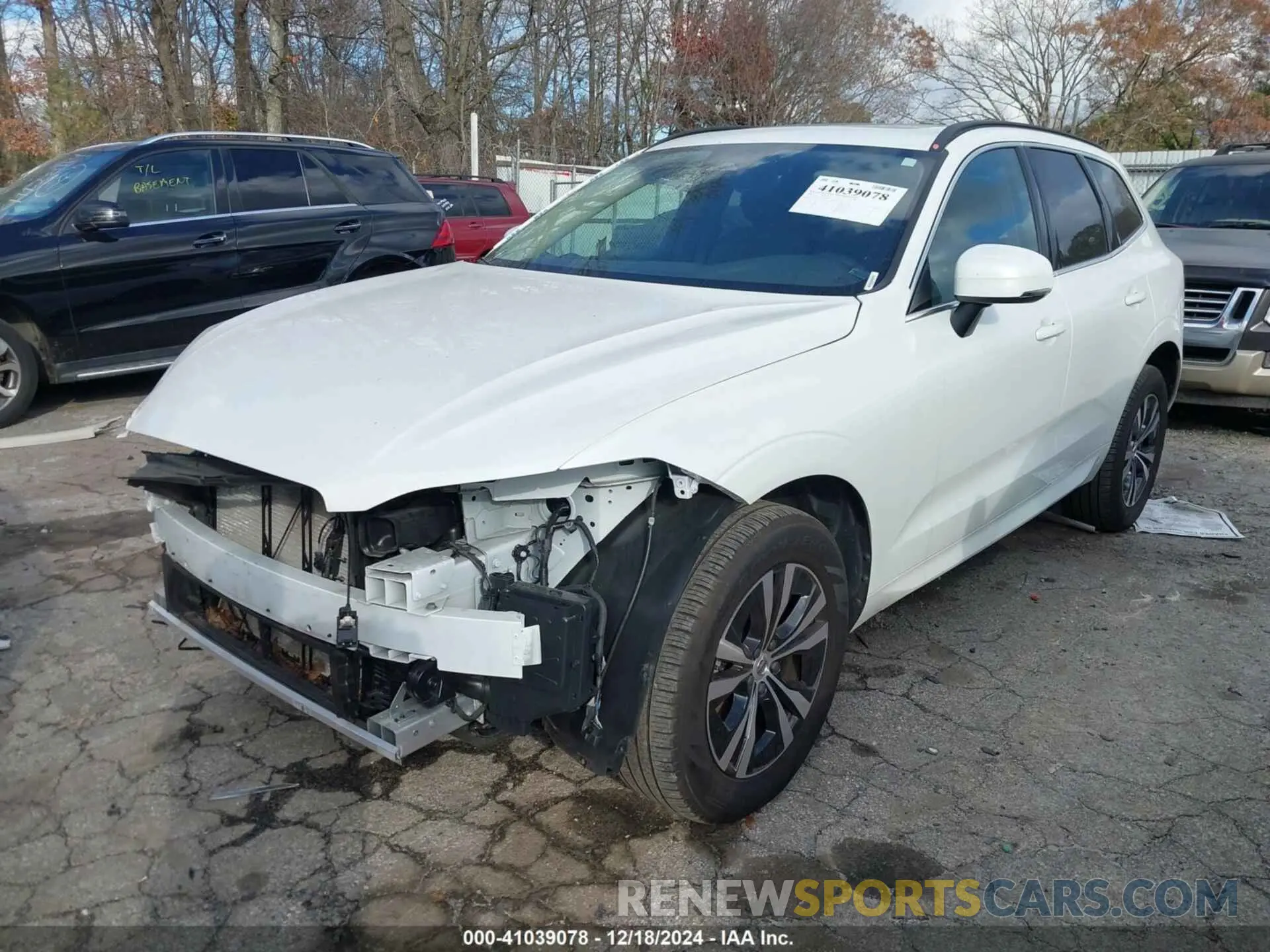 2 fotografías del automóvil dañado YV4L12DVXP1358431 VOLVO XC60 2023