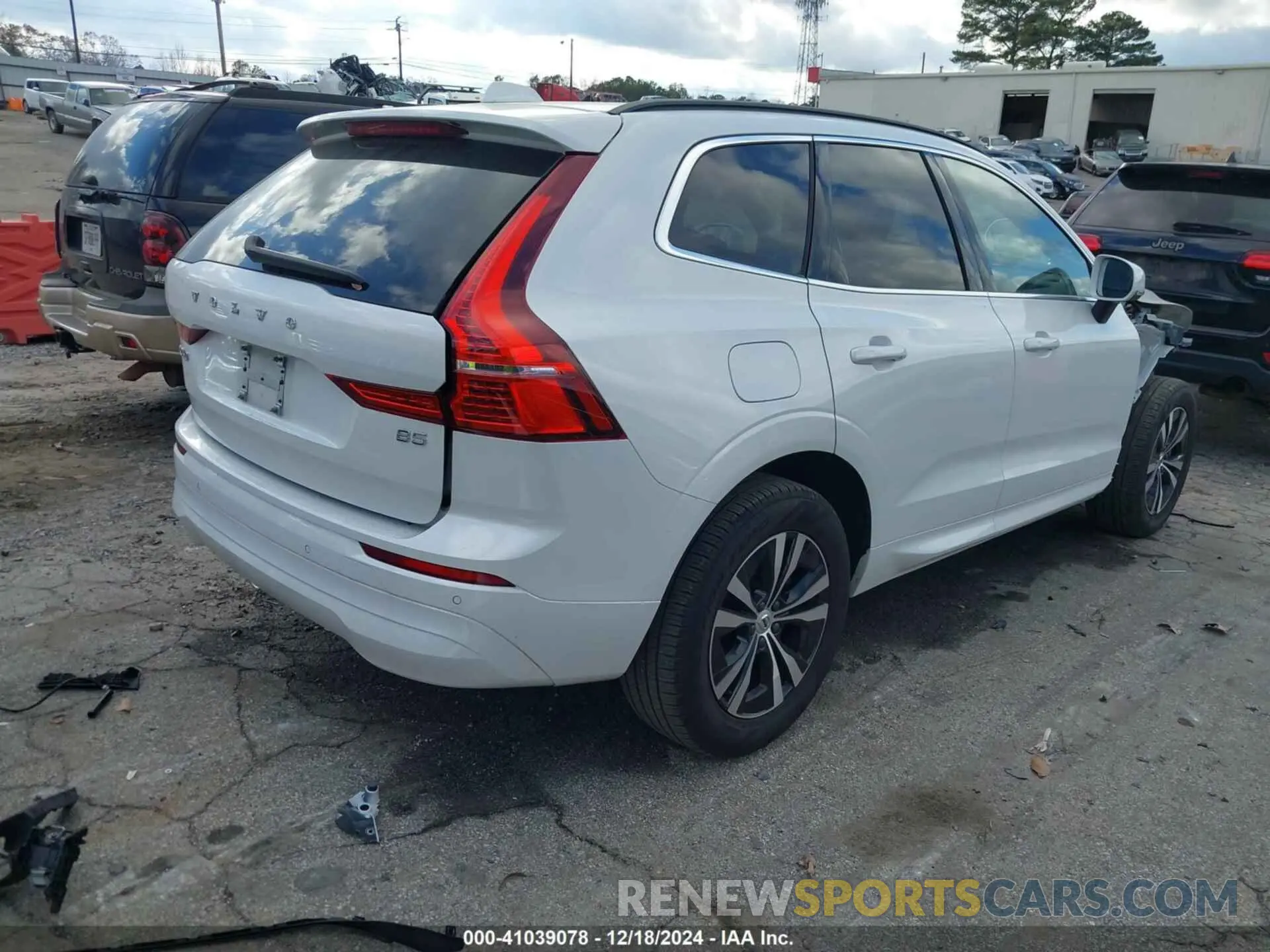 4 fotografías del automóvil dañado YV4L12DVXP1358431 VOLVO XC60 2023