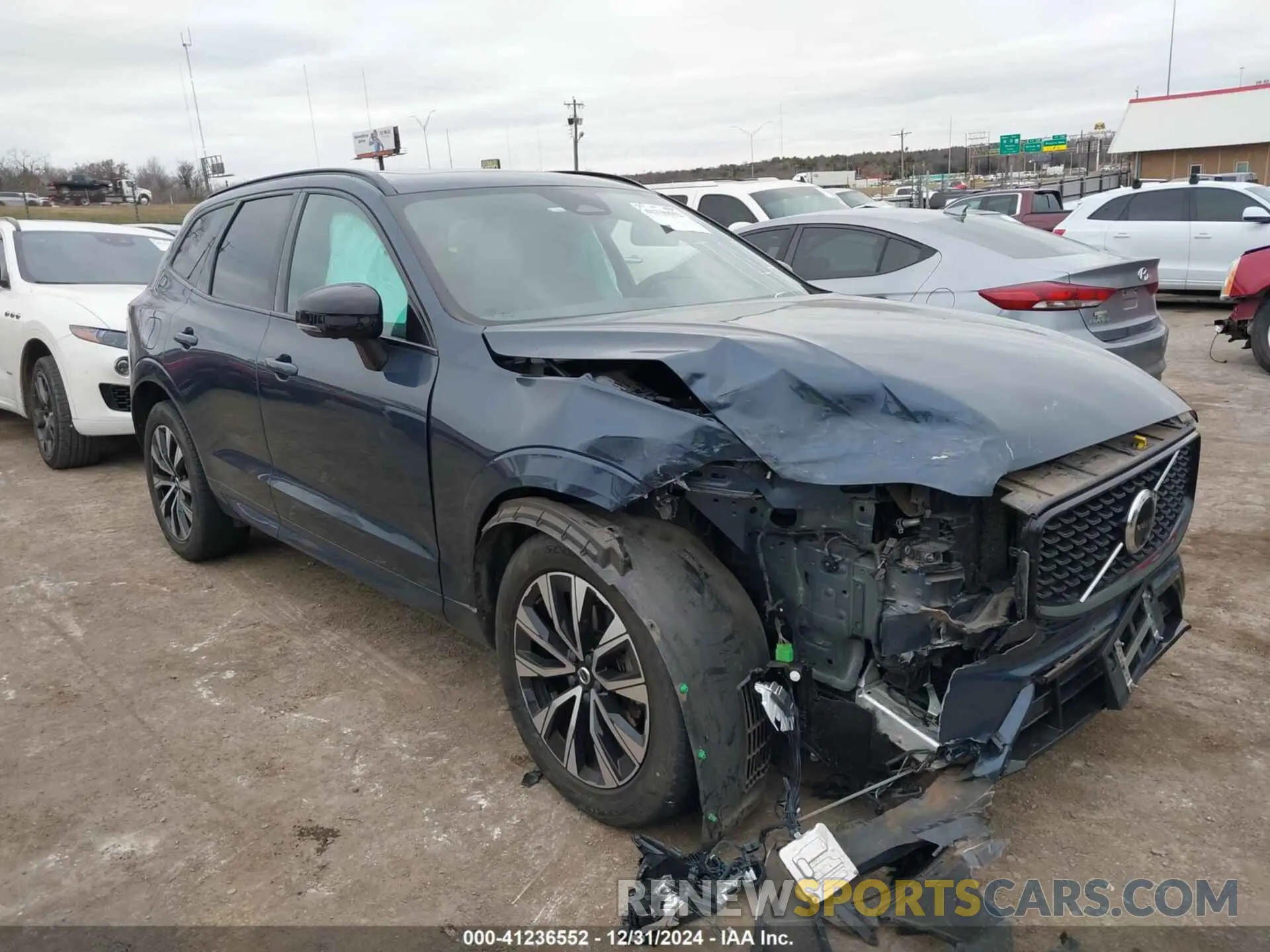 1 fotografías del automóvil dañado YV4L12DW2P1260907 VOLVO XC60 2023