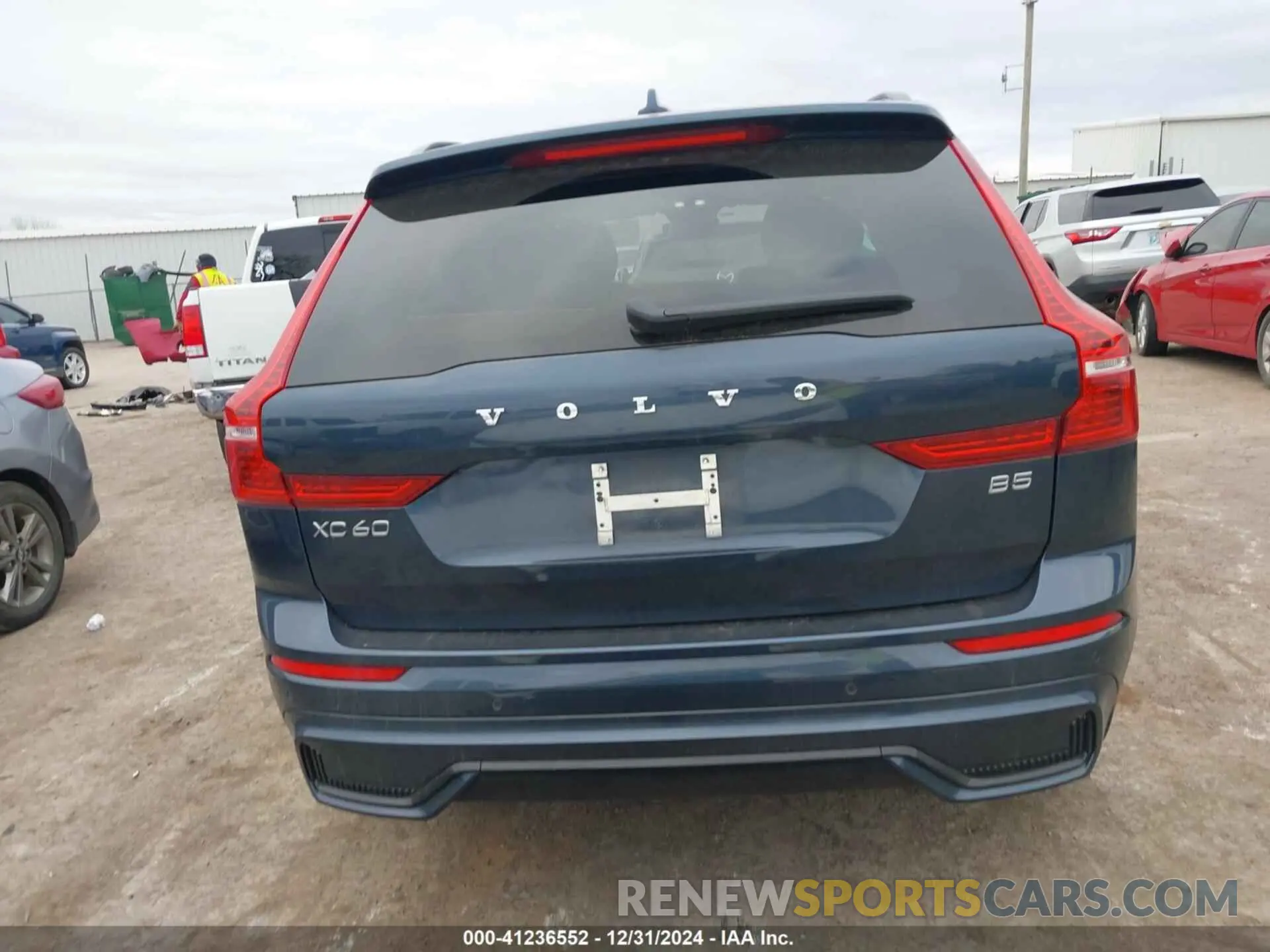 16 fotografías del automóvil dañado YV4L12DW2P1260907 VOLVO XC60 2023