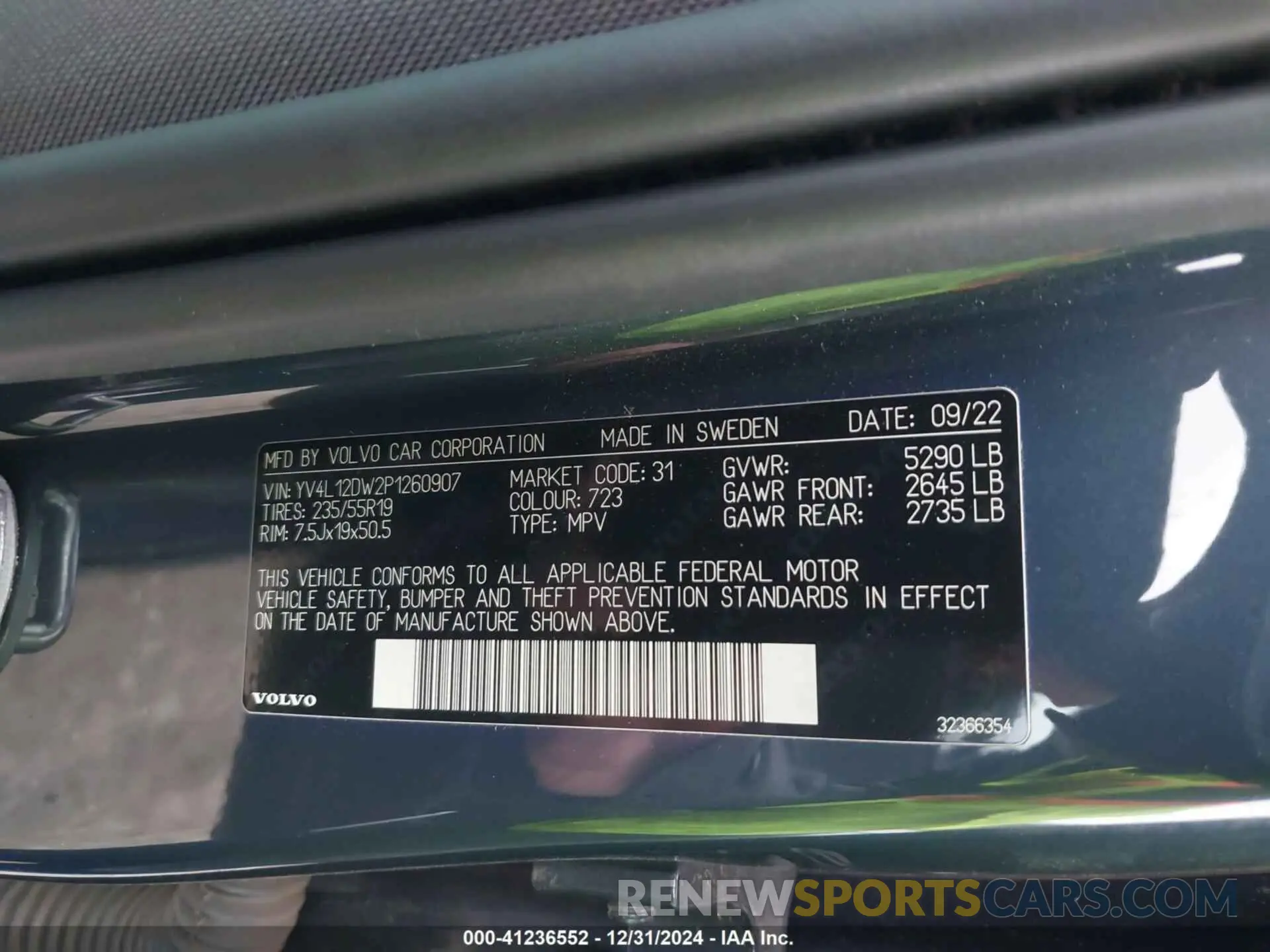 9 fotografías del automóvil dañado YV4L12DW2P1260907 VOLVO XC60 2023