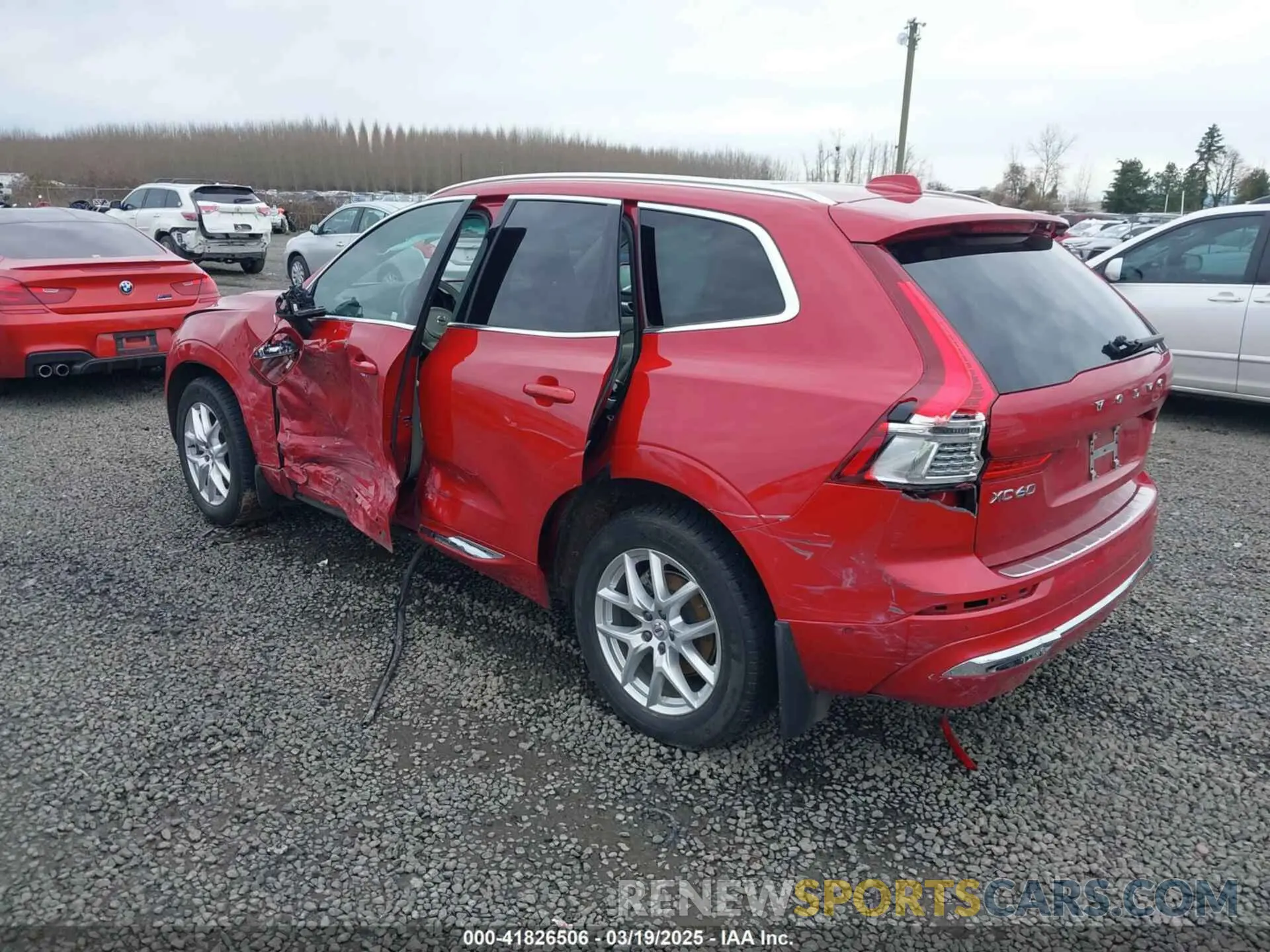 3 fotografías del automóvil dañado YV4L12RA7P1383373 VOLVO XC60 2023