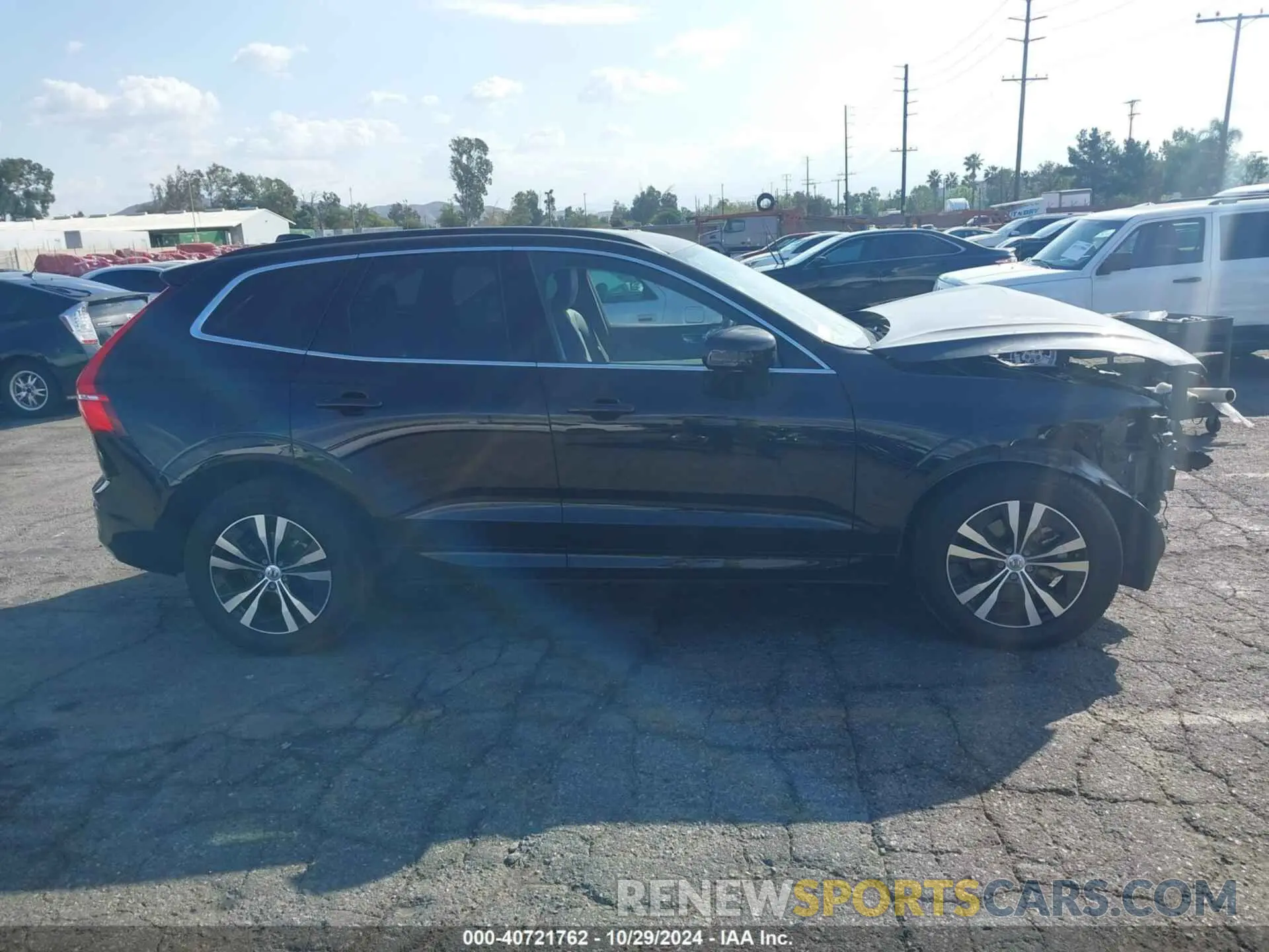 14 fotografías del automóvil dañado YV4L12RV0P1374839 VOLVO XC60 2023