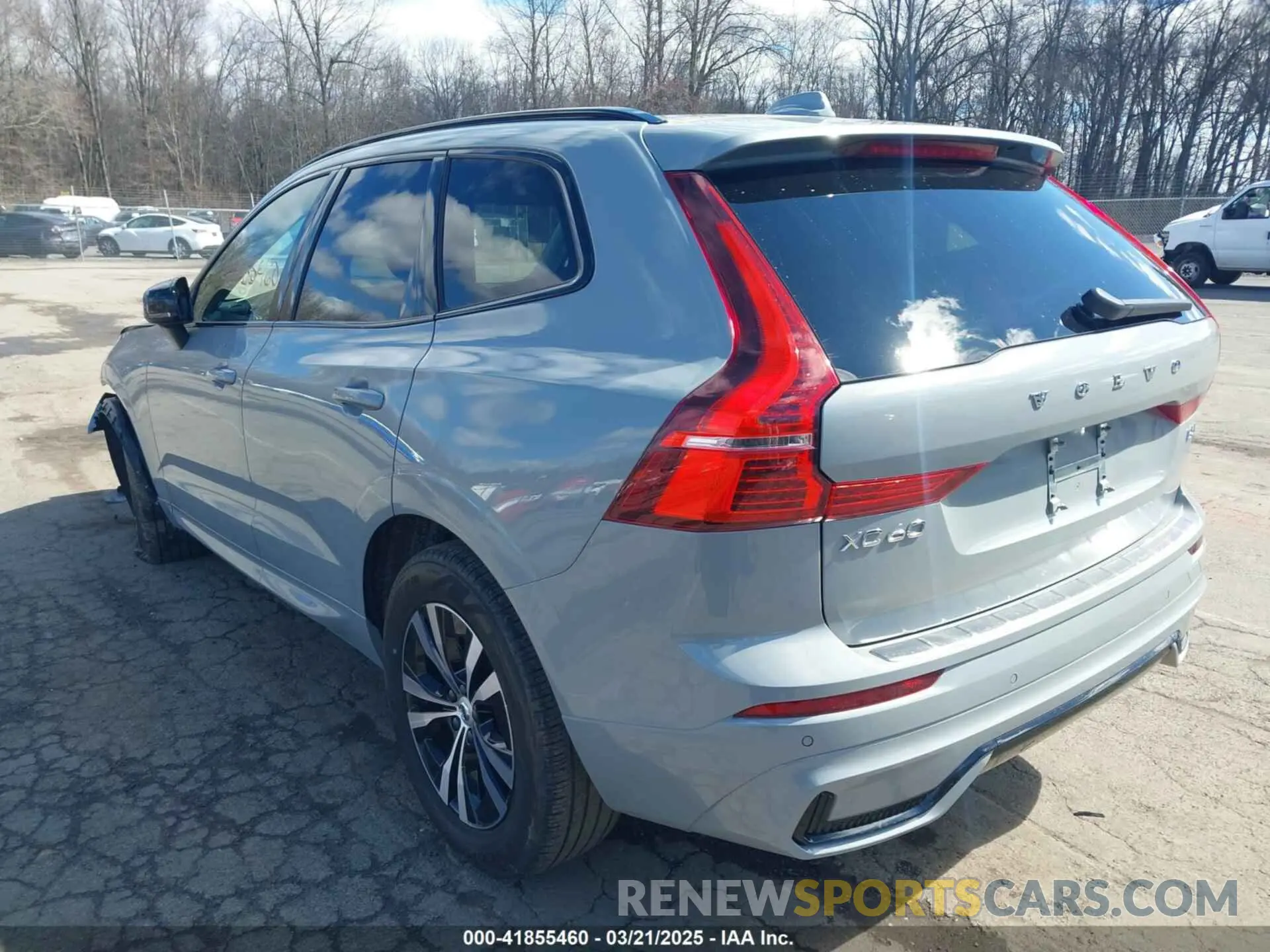 3 fotografías del automóvil dañado YV4L12RK5R1720778 VOLVO XC60 2024