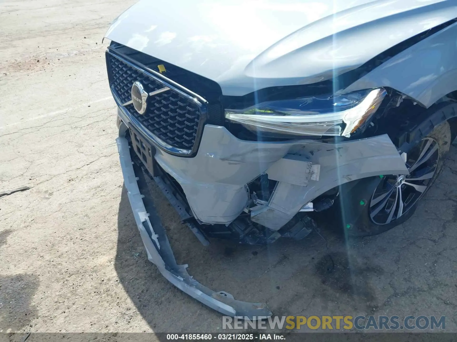 6 fotografías del automóvil dañado YV4L12RK5R1720778 VOLVO XC60 2024