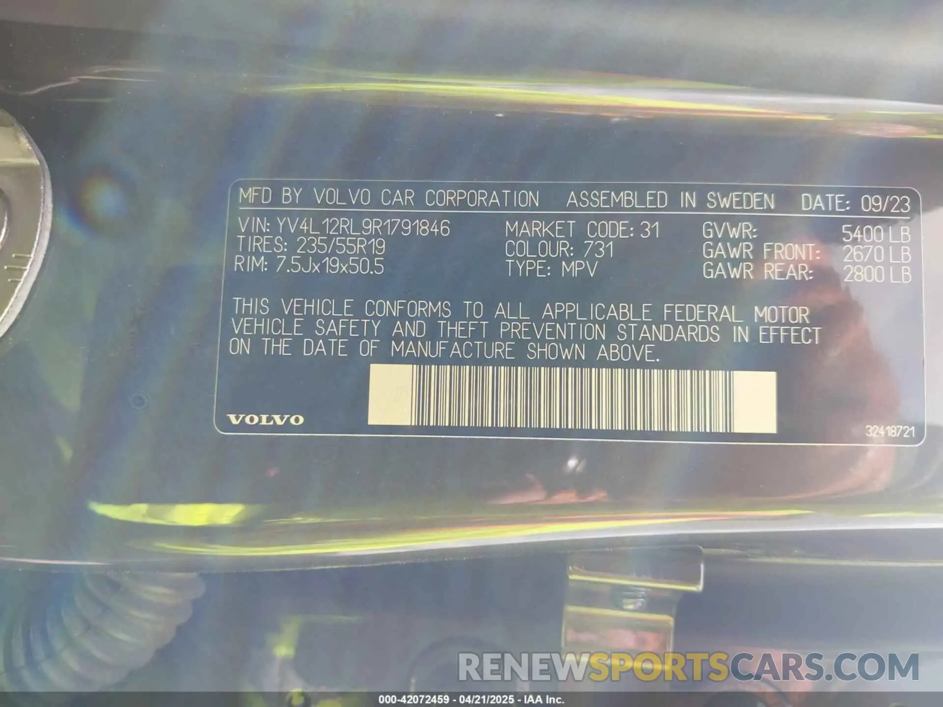 9 fotografías del automóvil dañado YV4L12RL9R1791846 VOLVO XC60 2024