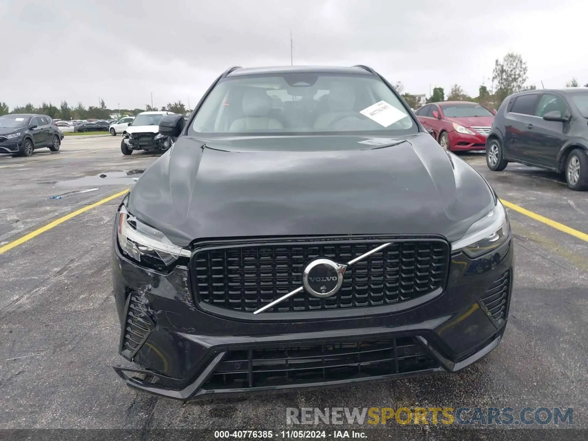 12 fotografías del automóvil dañado YV4L12RLXR1715018 VOLVO XC60 2024