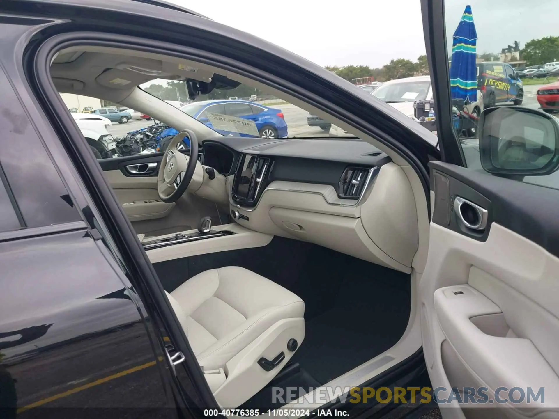 5 fotografías del automóvil dañado YV4L12RLXR1715018 VOLVO XC60 2024