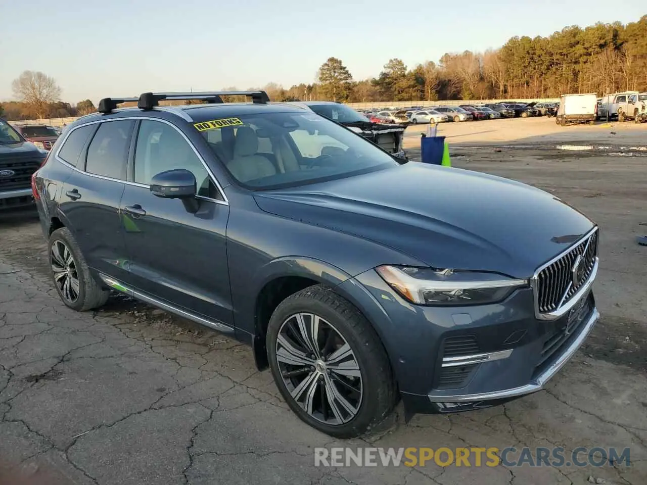 4 fotografías del automóvil dañado YV4L12DL0N1014604 VOLVO XC60 B5 IN 2022
