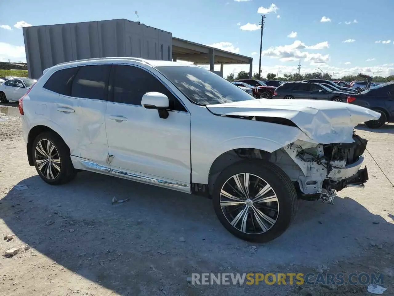 4 fotografías del automóvil dañado YV4L12DL1N1080997 VOLVO XC60 B5 IN 2022