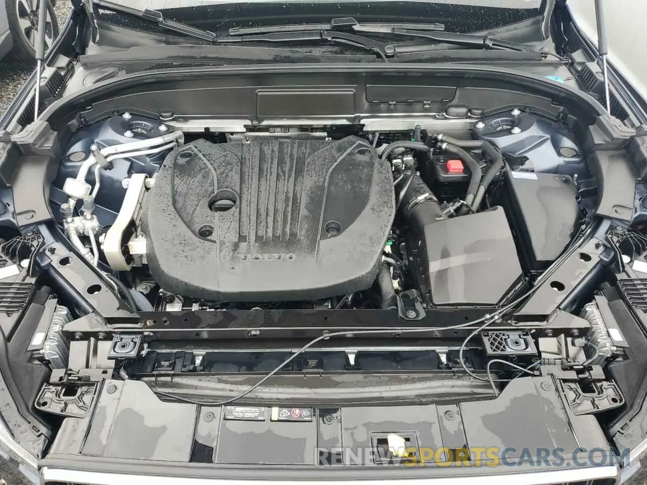 12 fotografías del automóvil dañado YV4L12DL3N1071881 VOLVO XC60 B5 IN 2022