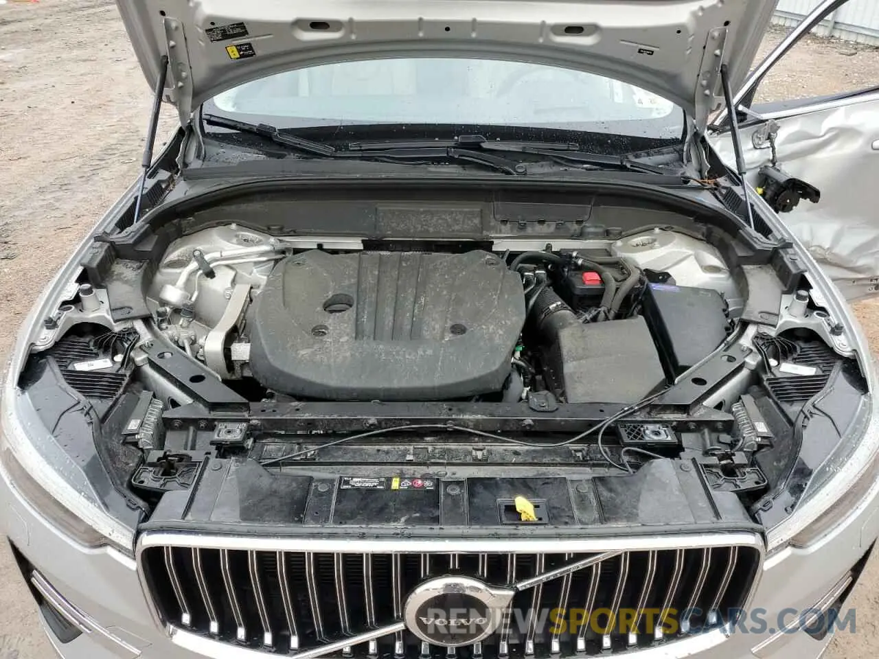 12 fotografías del automóvil dañado YV4L12DL7N1987415 VOLVO XC60 B5 IN 2022