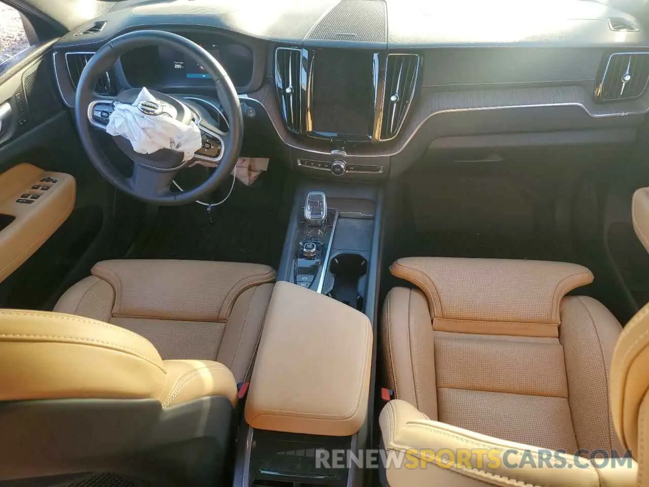 8 fotografías del automóvil dañado YV4L12DL8N1924999 VOLVO XC60 B5 IN 2022