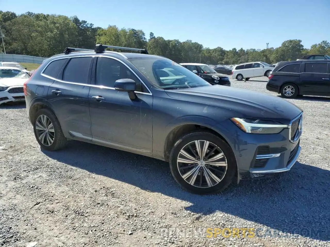 4 fotografías del automóvil dañado YV4L12DL9N1996360 VOLVO XC60 B5 IN 2022