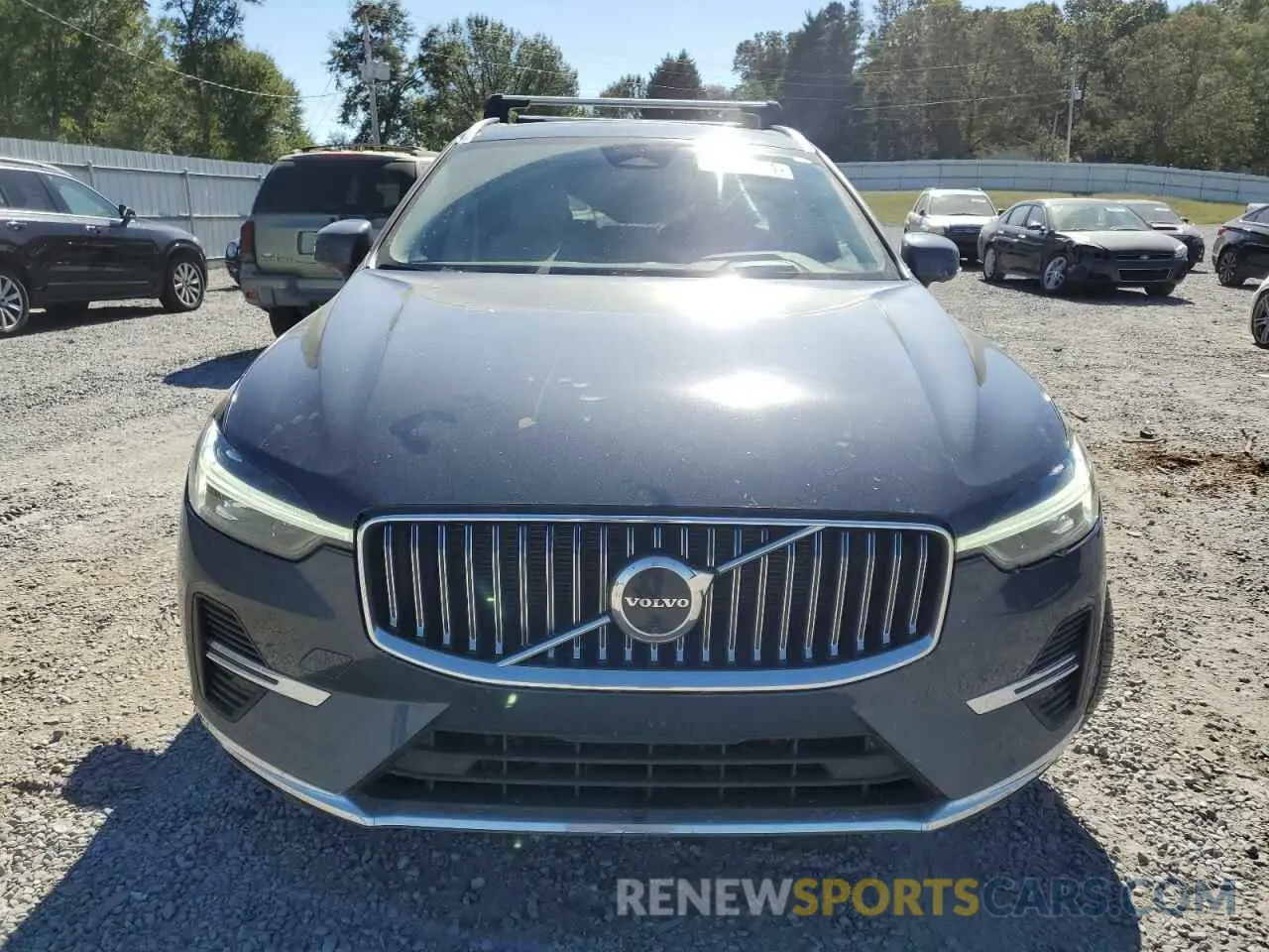 5 fotografías del automóvil dañado YV4L12DL9N1996360 VOLVO XC60 B5 IN 2022