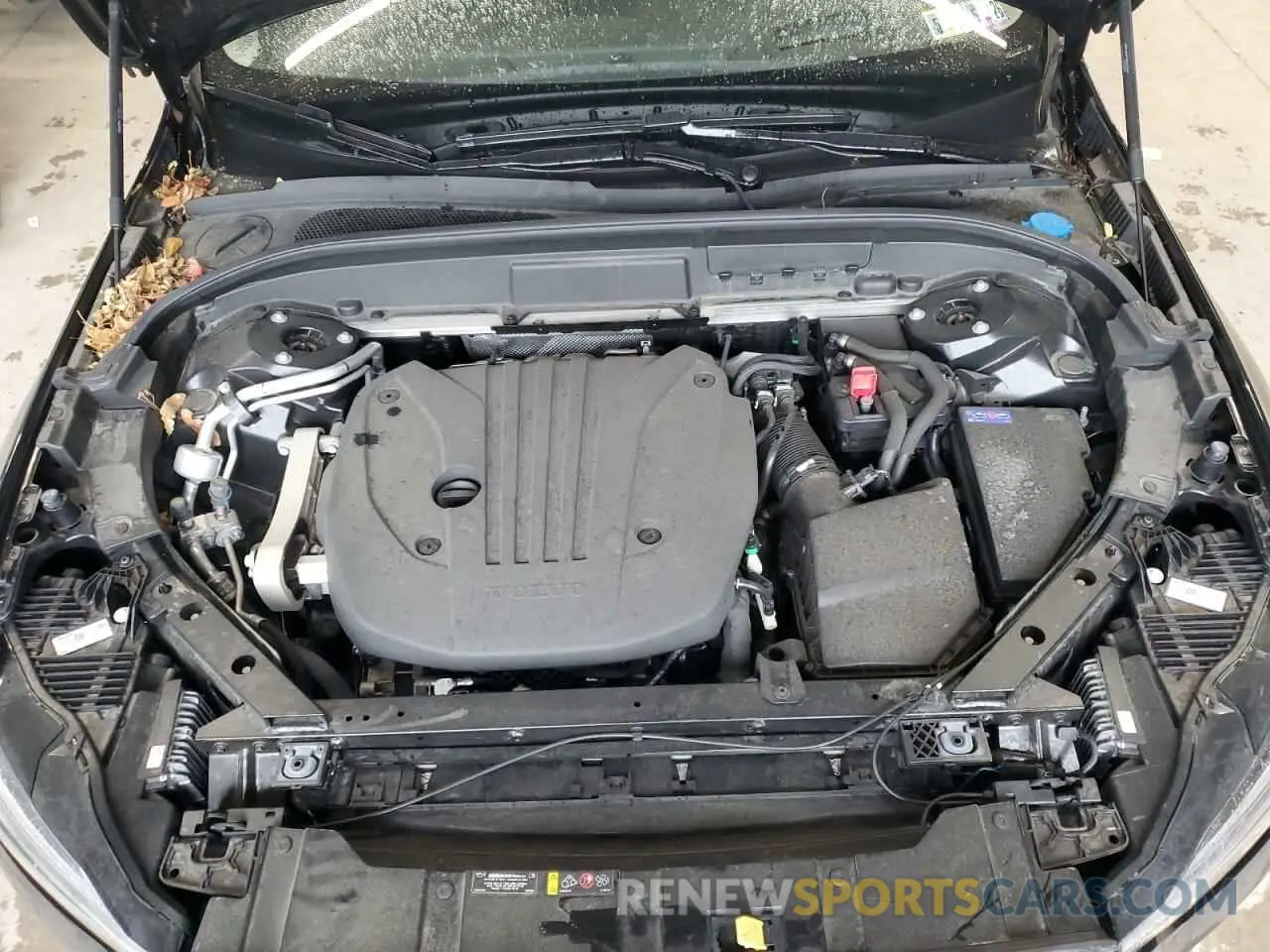 12 fotografías del automóvil dañado YV4L12RL7N1058933 VOLVO XC60 B5 IN 2022