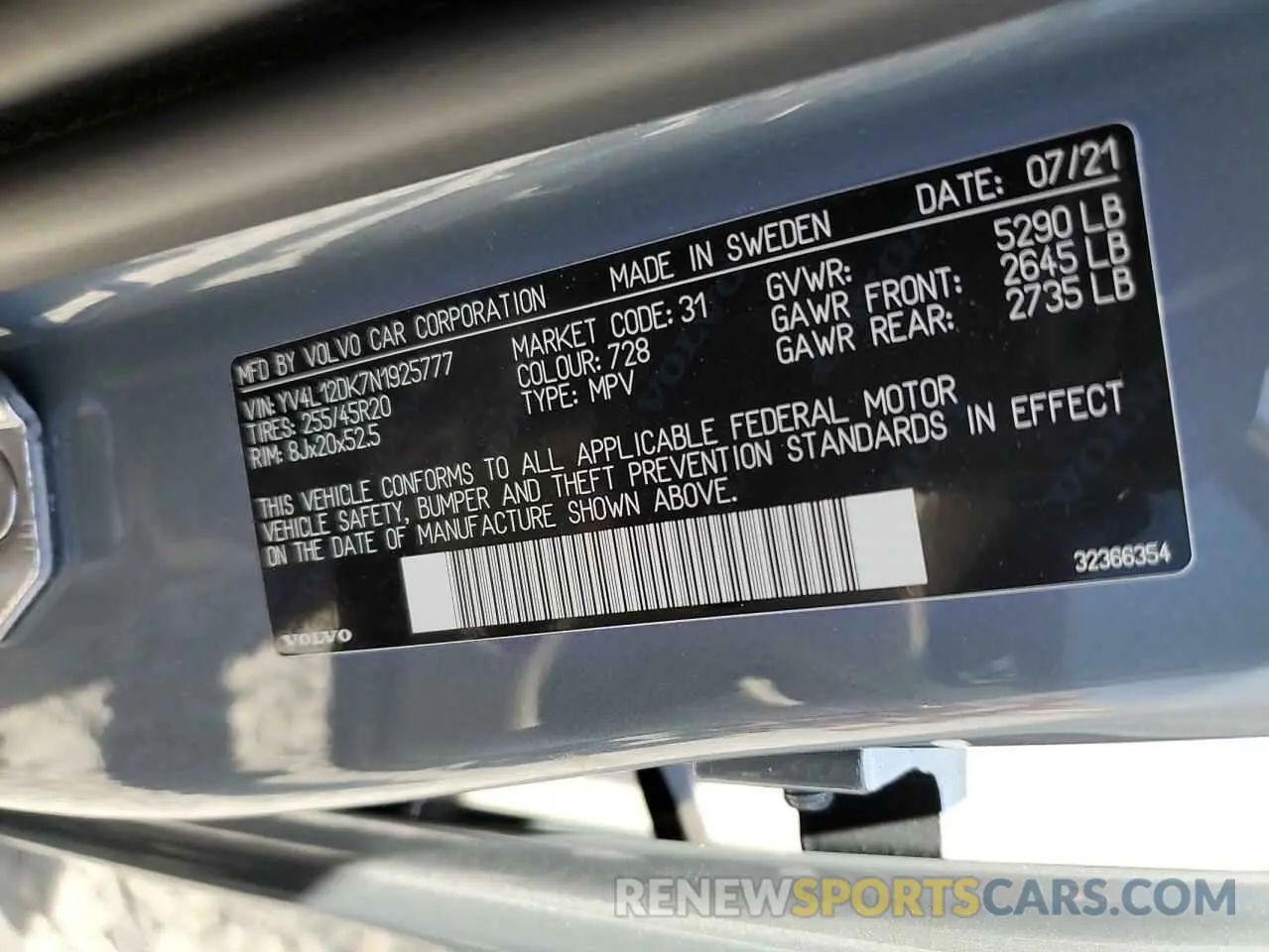 13 fotografías del automóvil dañado YV4L12DK7N1925777 VOLVO XC60 B5 MO 2022