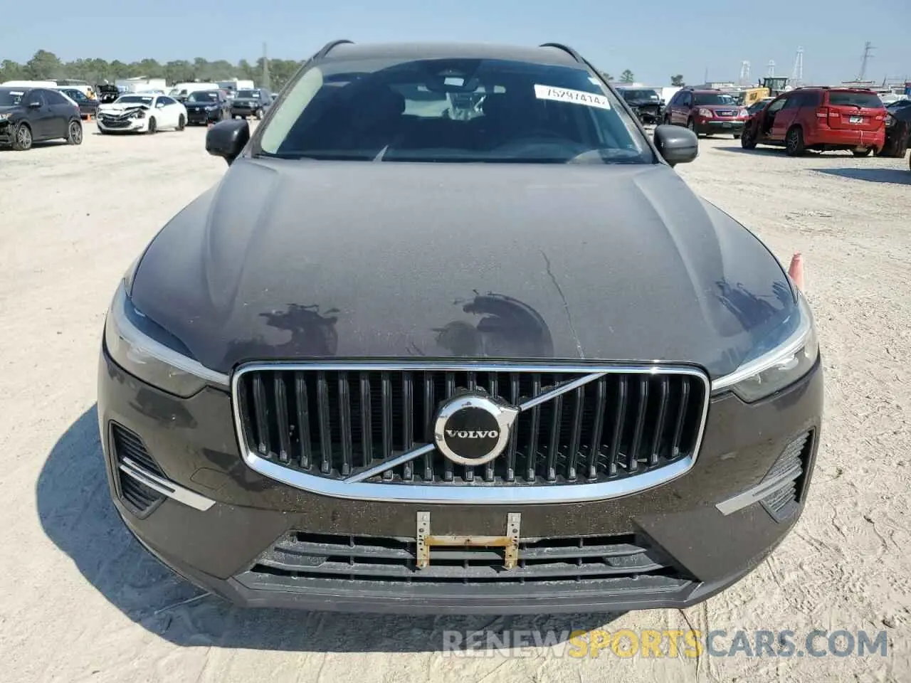 5 fotografías del automóvil dañado YV4L12DKXN1002628 VOLVO XC60 B5 MO 2022