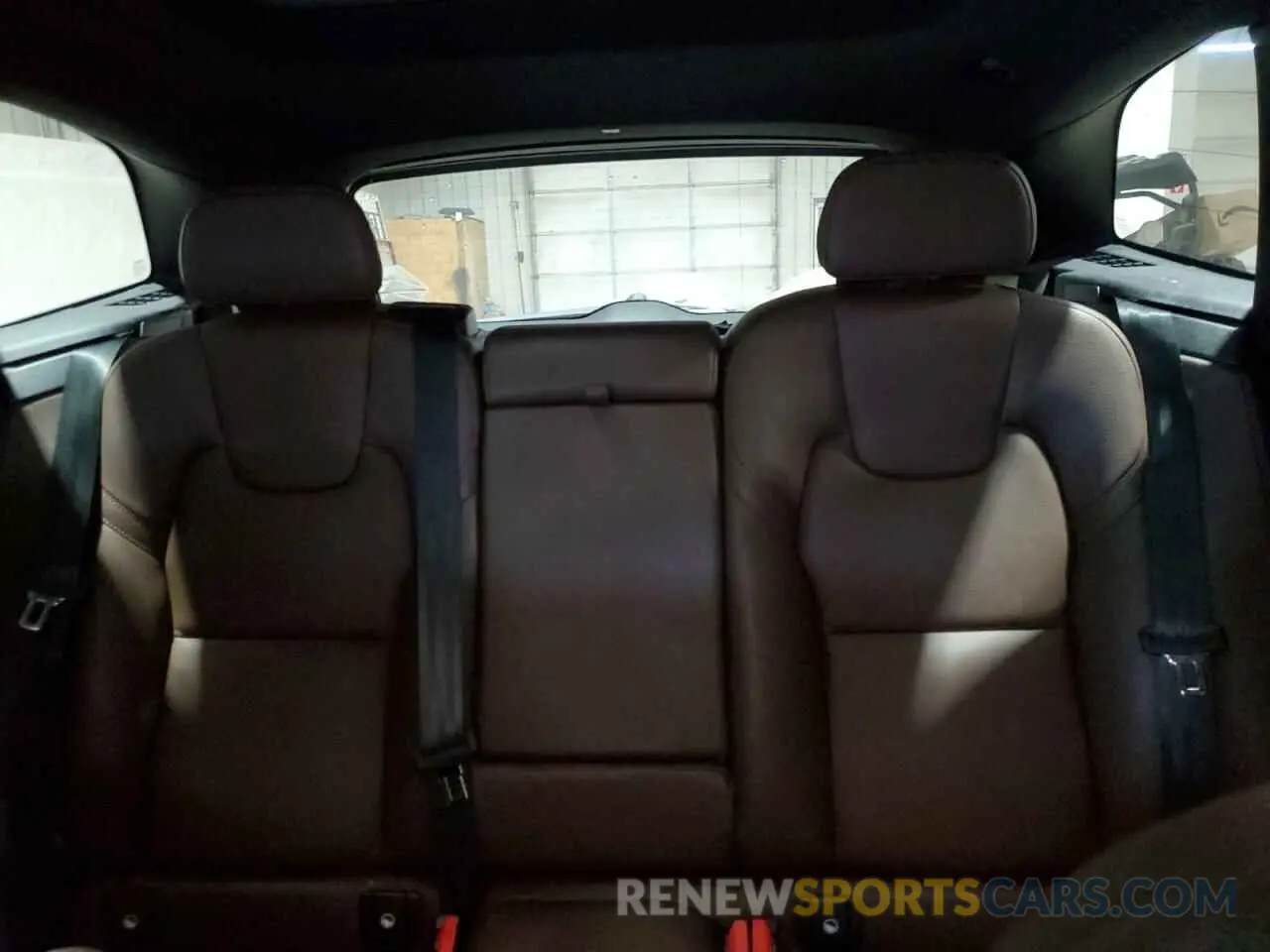 10 fotografías del automóvil dañado YV4L12RK5N1004912 VOLVO XC60 B5 MO 2022