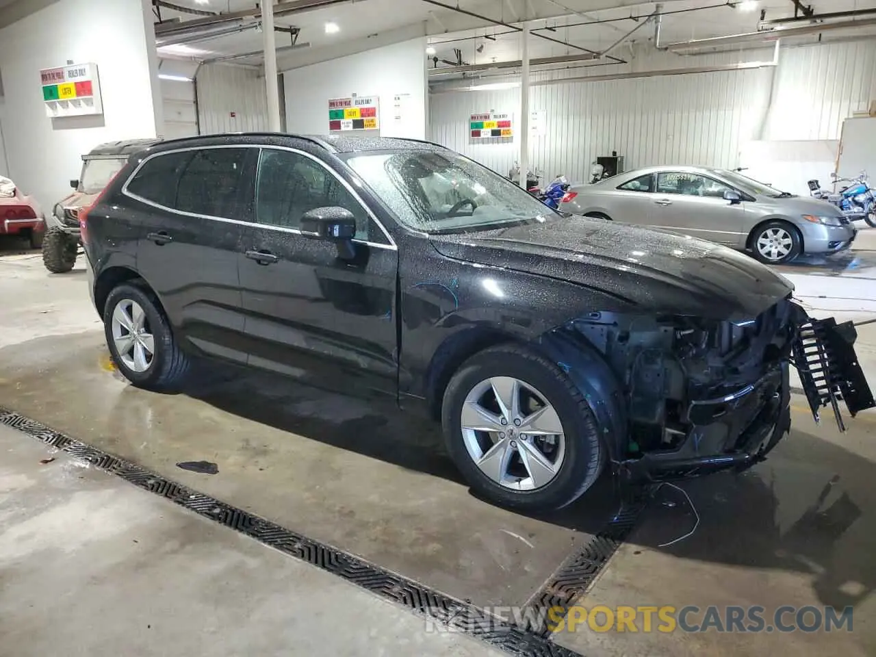 4 fotografías del automóvil dañado YV4L12RK5N1004912 VOLVO XC60 B5 MO 2022