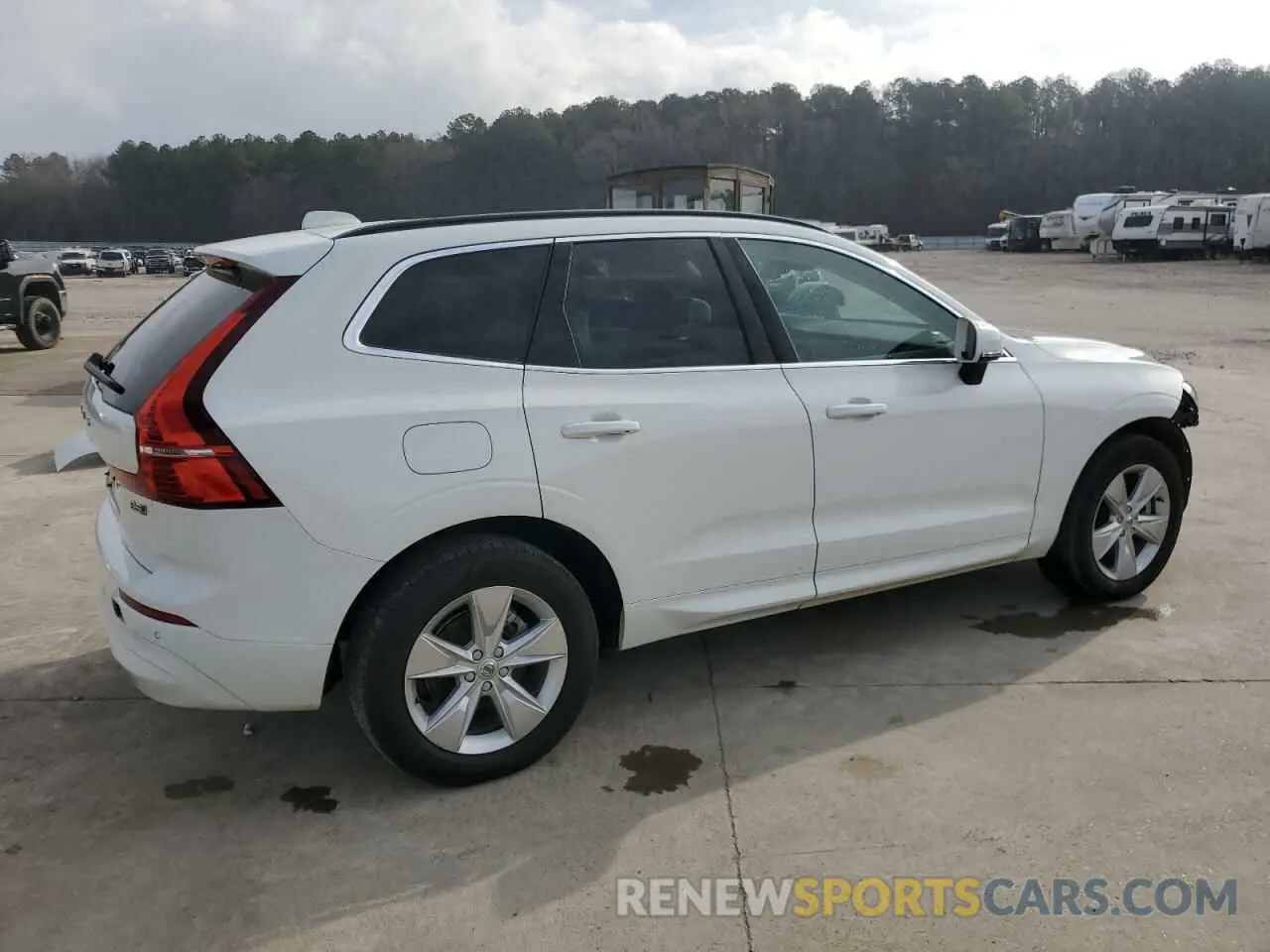 3 fotografías del automóvil dañado YV4L12RK5N1032547 VOLVO XC60 B5 MO 2022