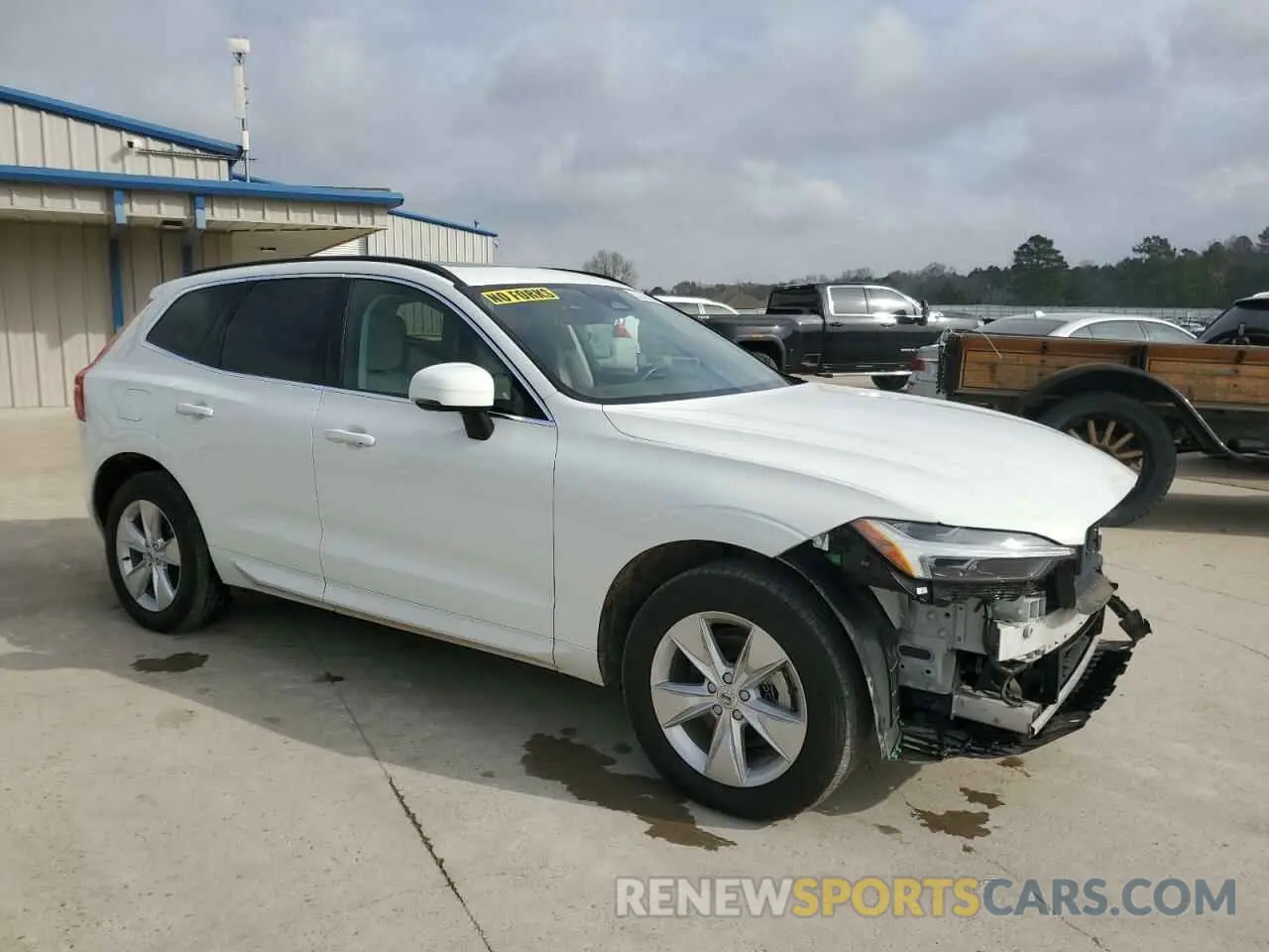 4 fotografías del automóvil dañado YV4L12RK5N1032547 VOLVO XC60 B5 MO 2022