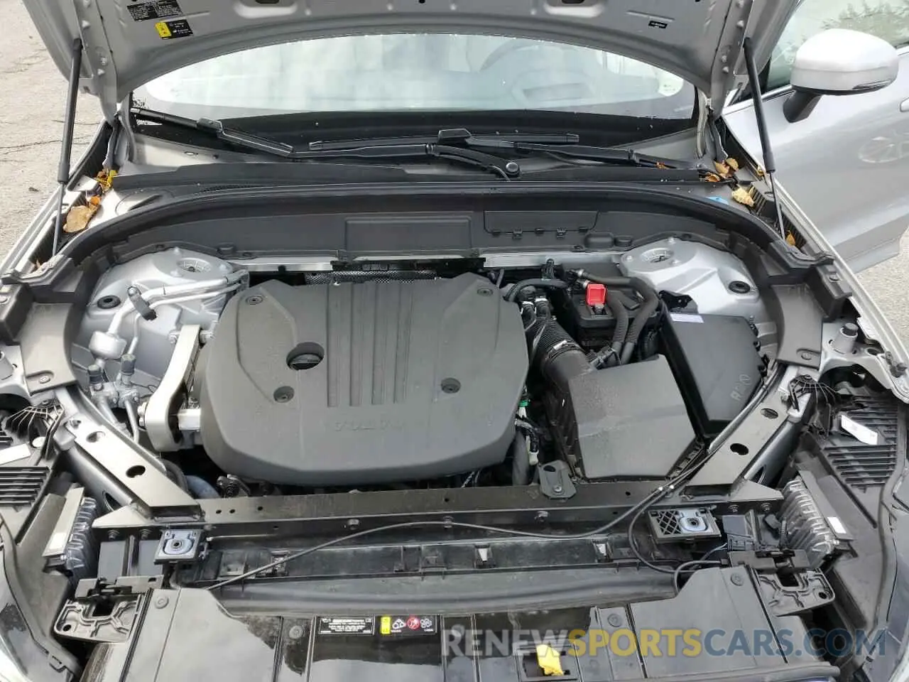 12 fotografías del automóvil dañado YV4L12RK6N1924435 VOLVO XC60 B5 MO 2022